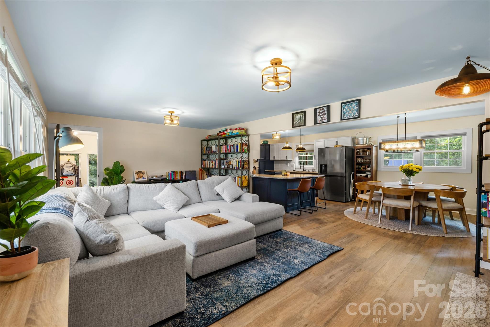821 Normandy View Street — Gastonia