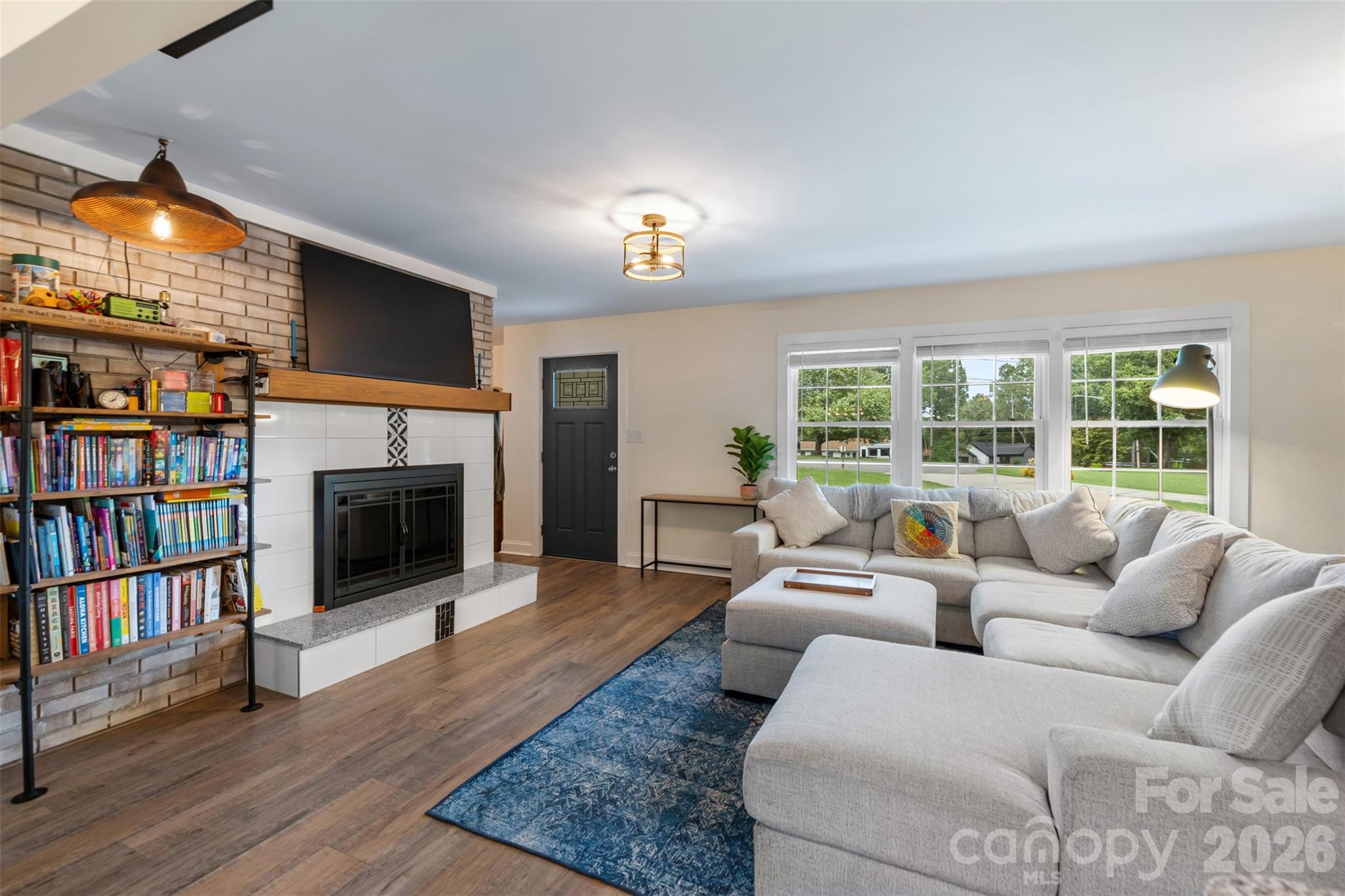 821 Normandy View Street — Gastonia