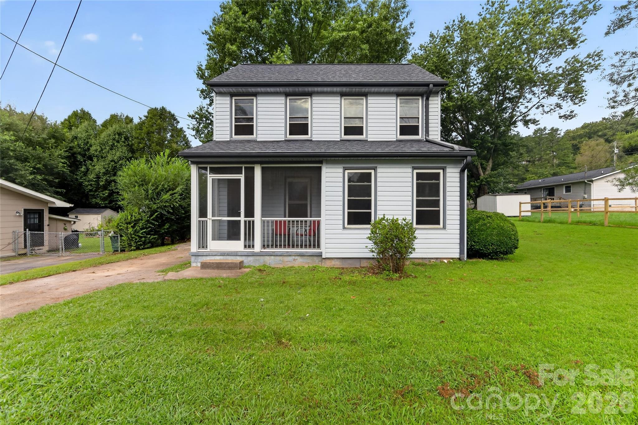 131 Spencer Street — Clyde