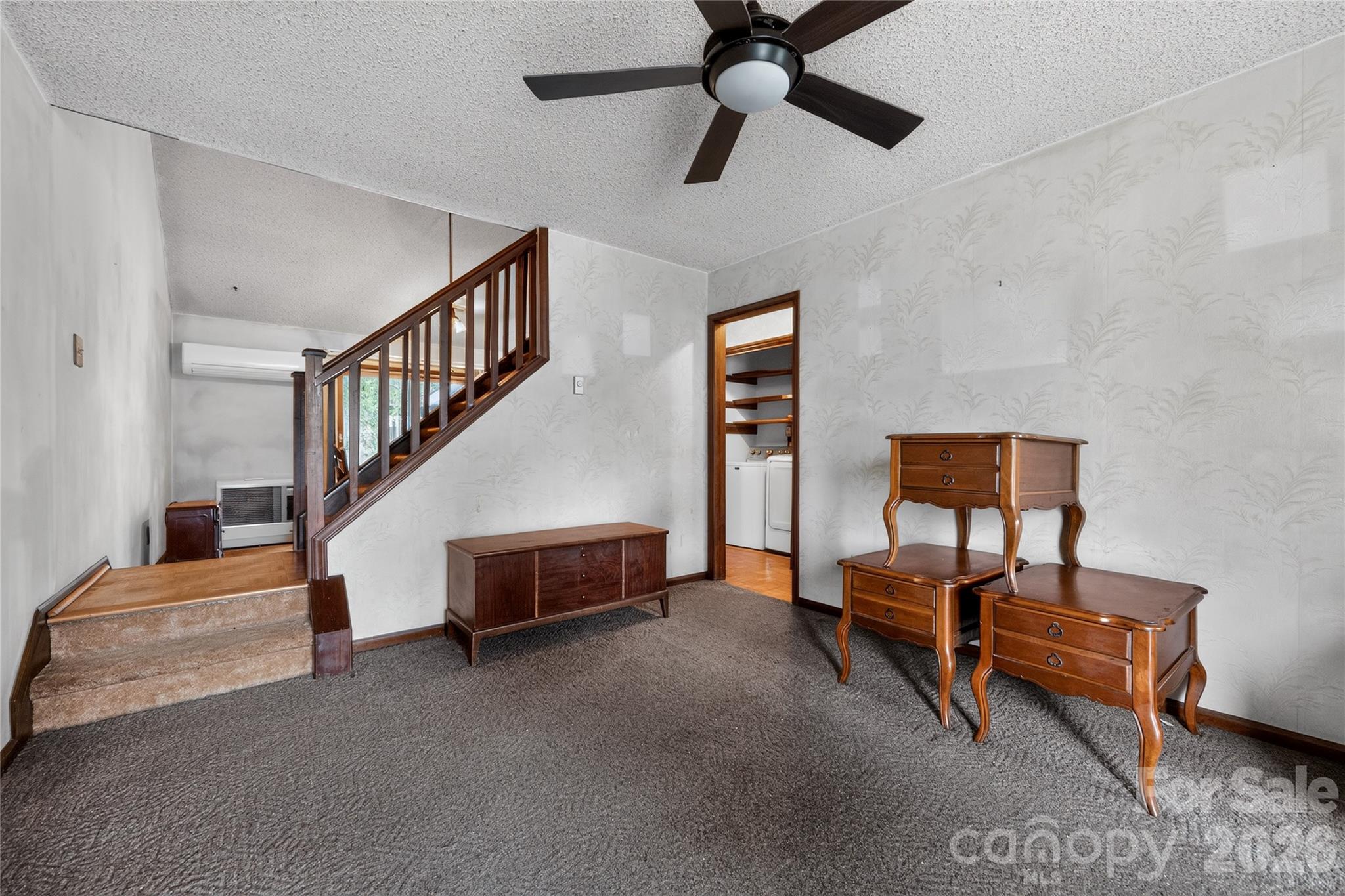 131 Spencer Street — Clyde