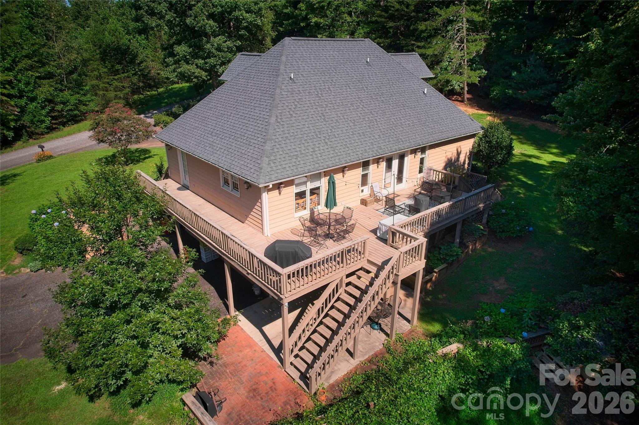 266 Cedarbrook Lane — Nebo