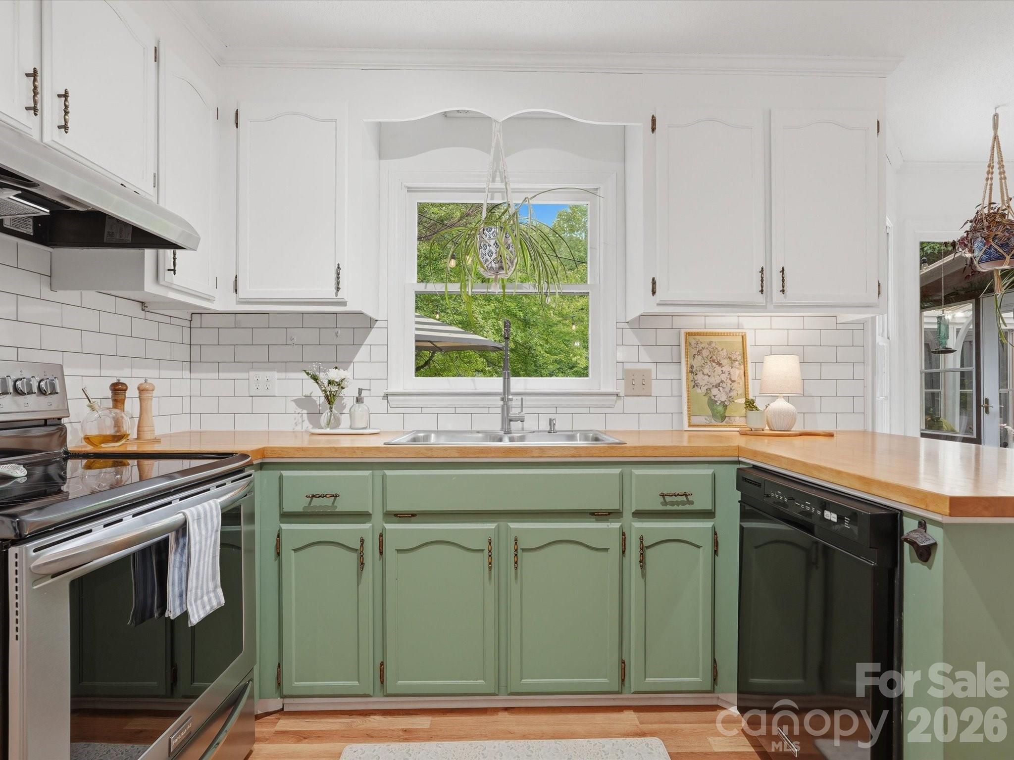 2709 Stockwood Drive — Gastonia