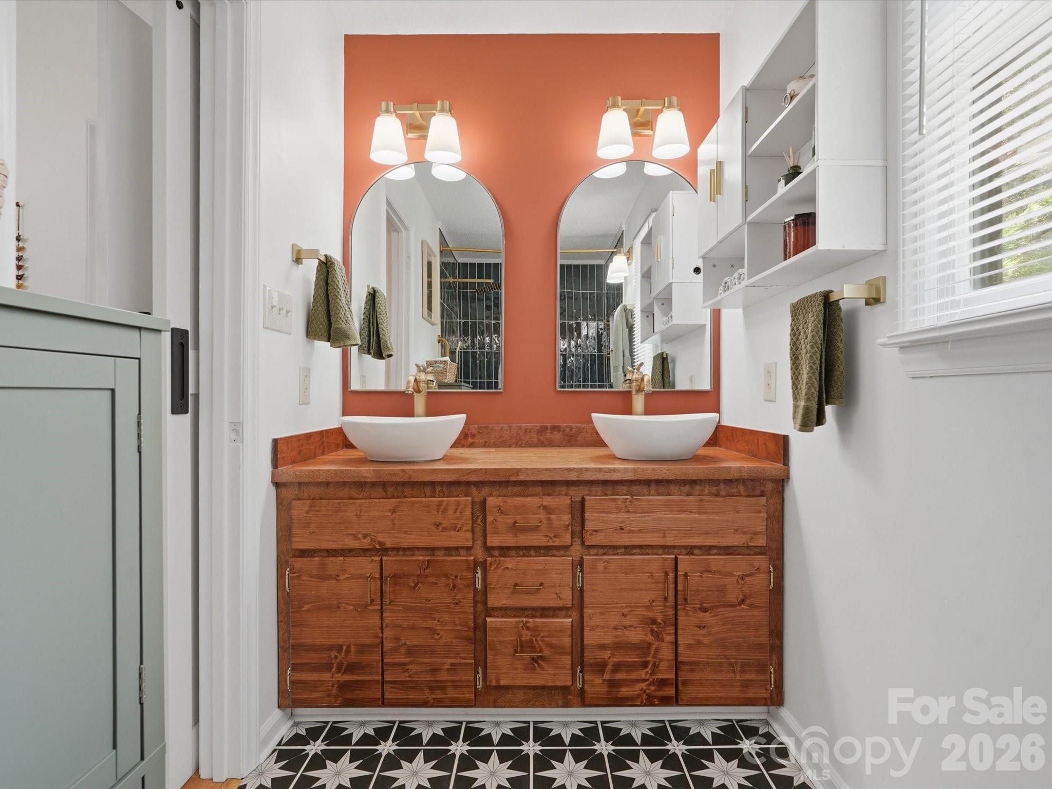 2709 Stockwood Drive — Gastonia