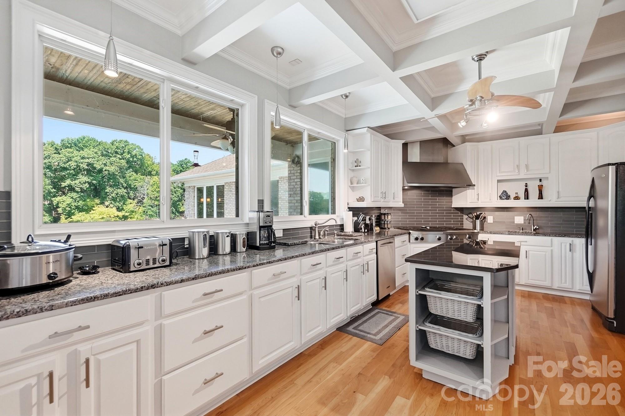 2725 Windswept Cove — York