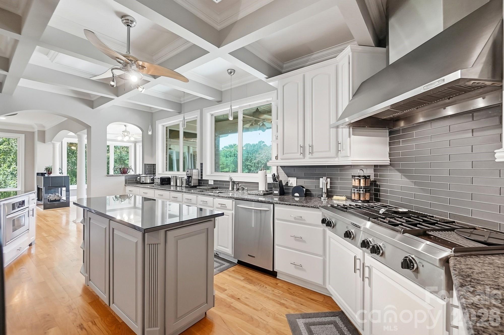 2725 Windswept Cove — York