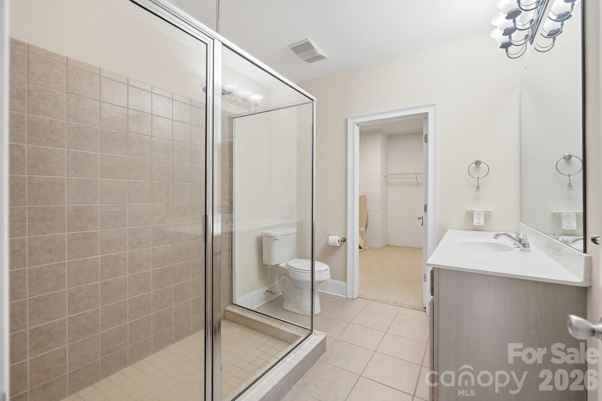 2725 Windswept Cove — York