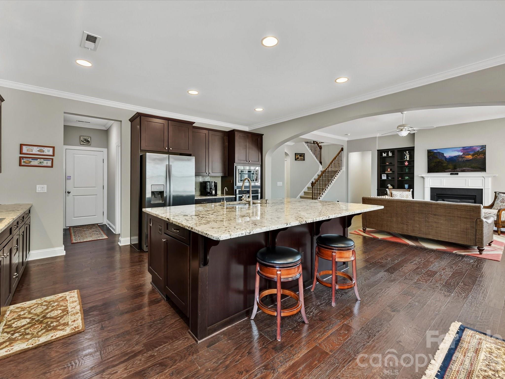 12323 Cherrybark Lane — Charlotte