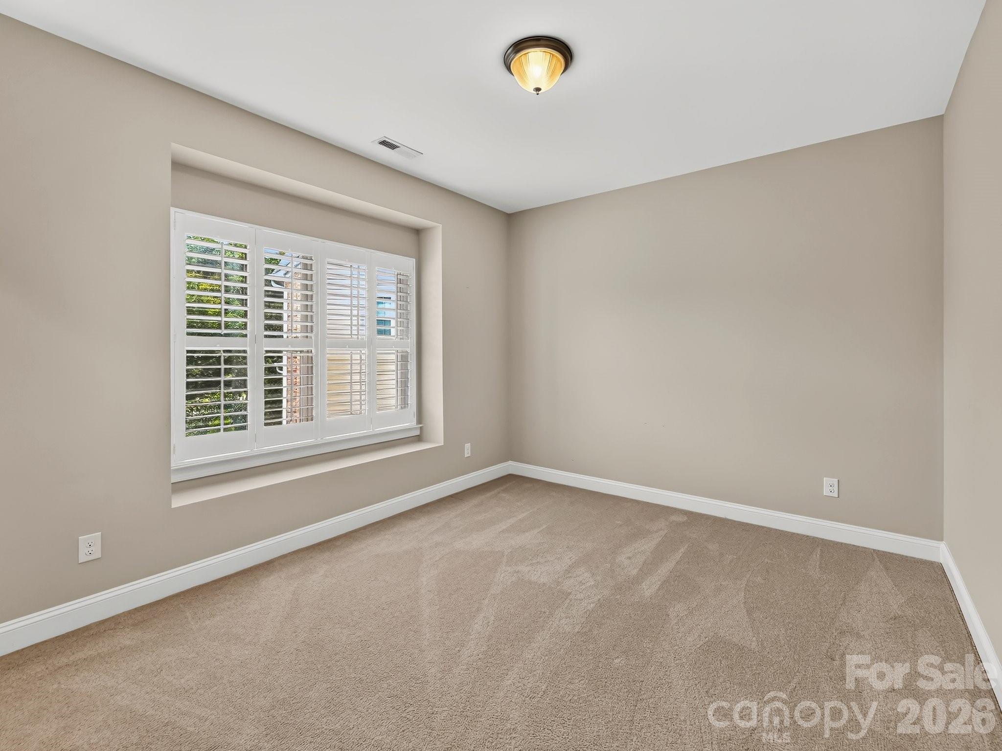 12323 Cherrybark Lane — Charlotte