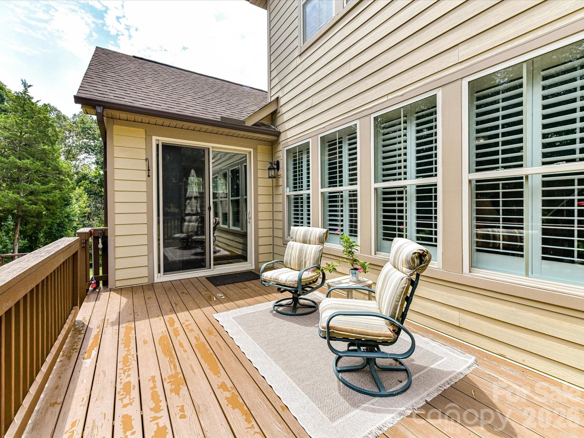 12323 Cherrybark Lane — Charlotte