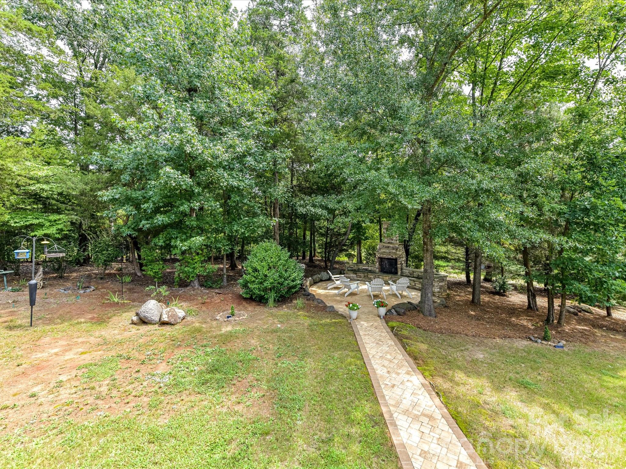 12323 Cherrybark Lane — Charlotte