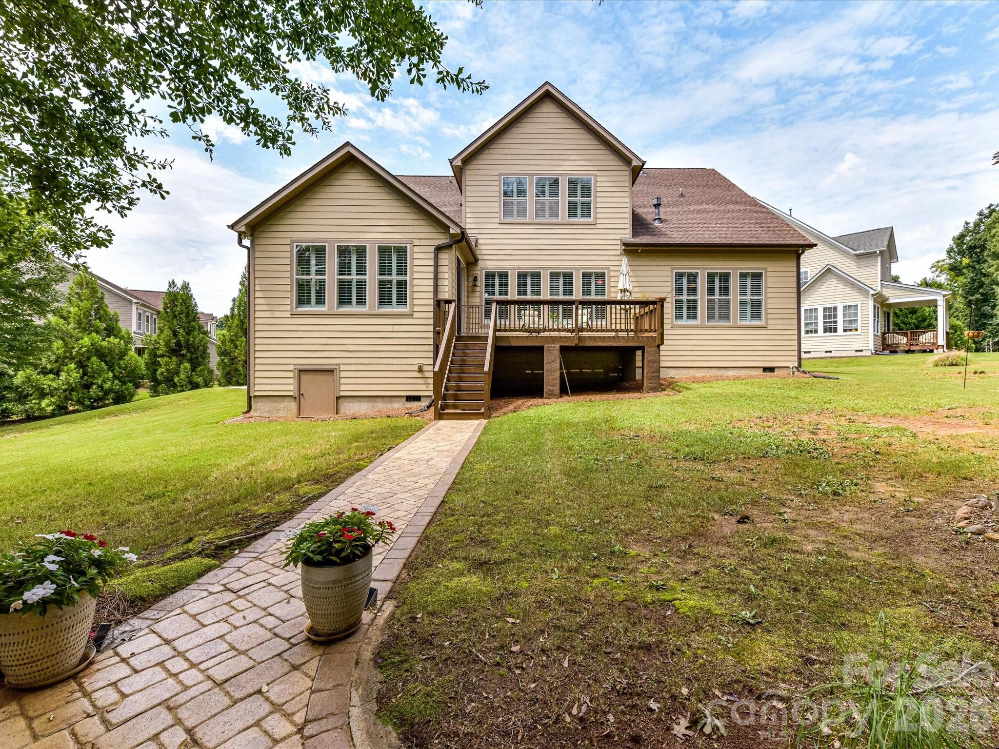 12323 Cherrybark Lane — Charlotte