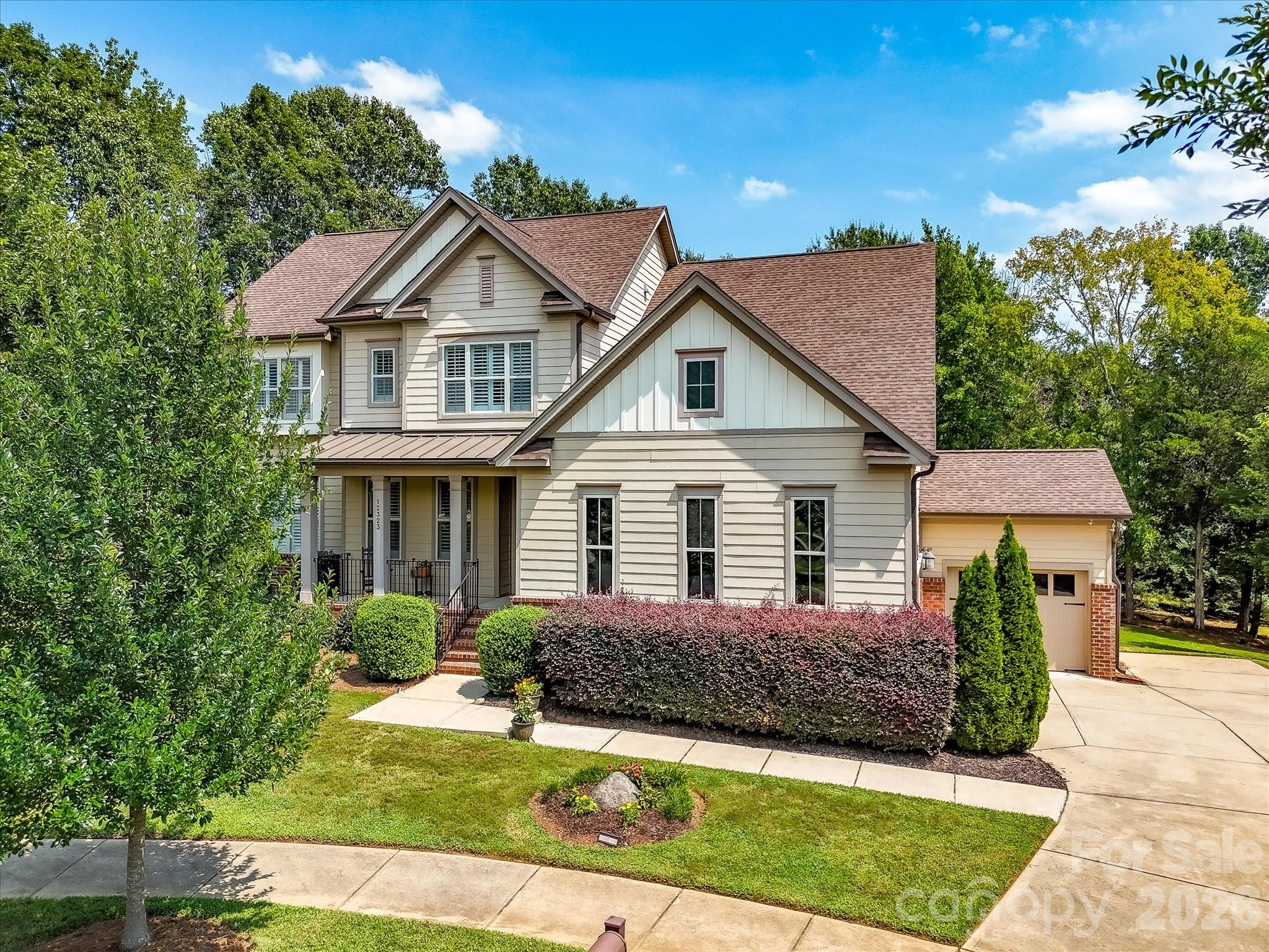 12323 Cherrybark Lane — Charlotte