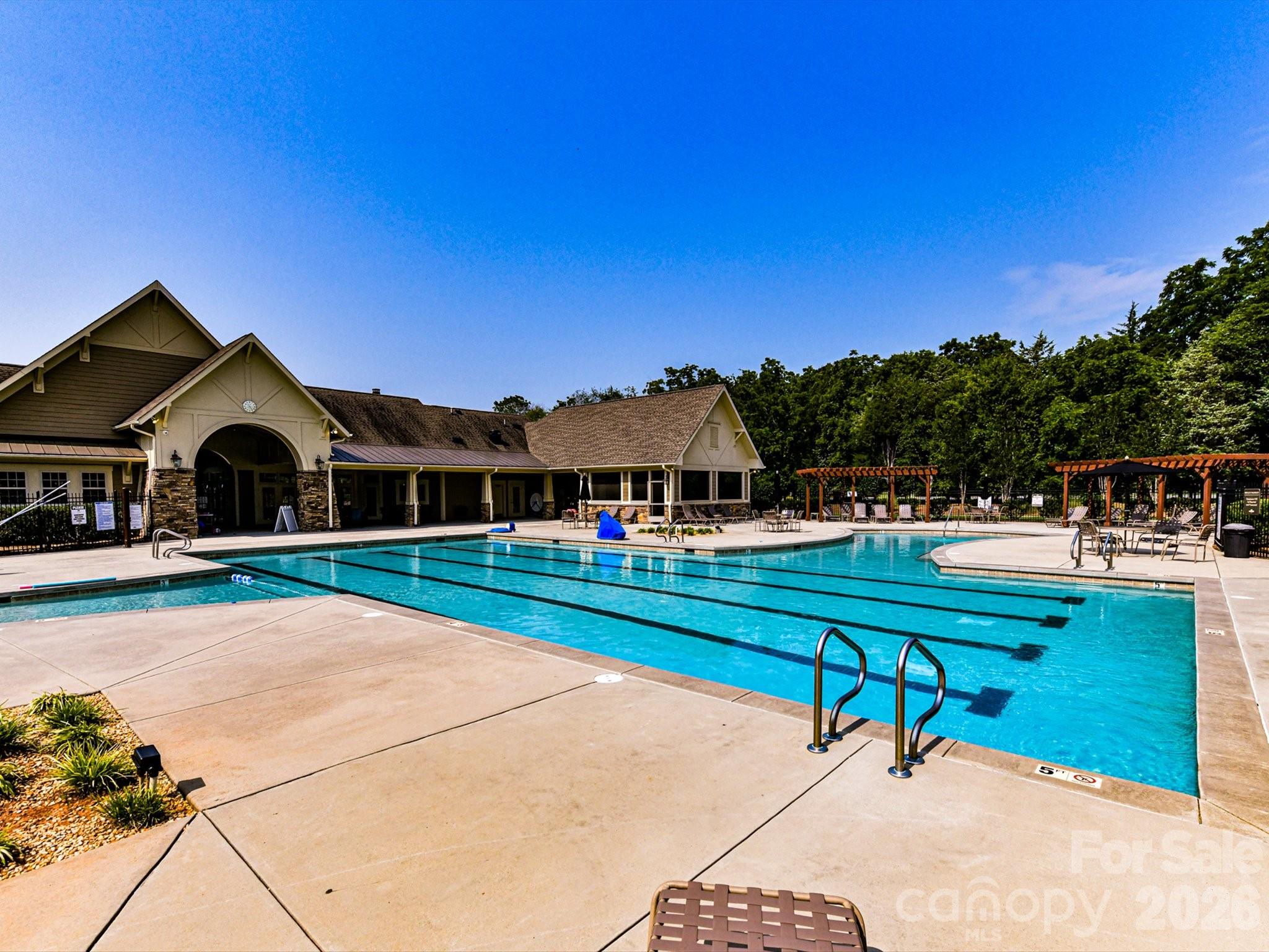 12323 Cherrybark Lane — Charlotte