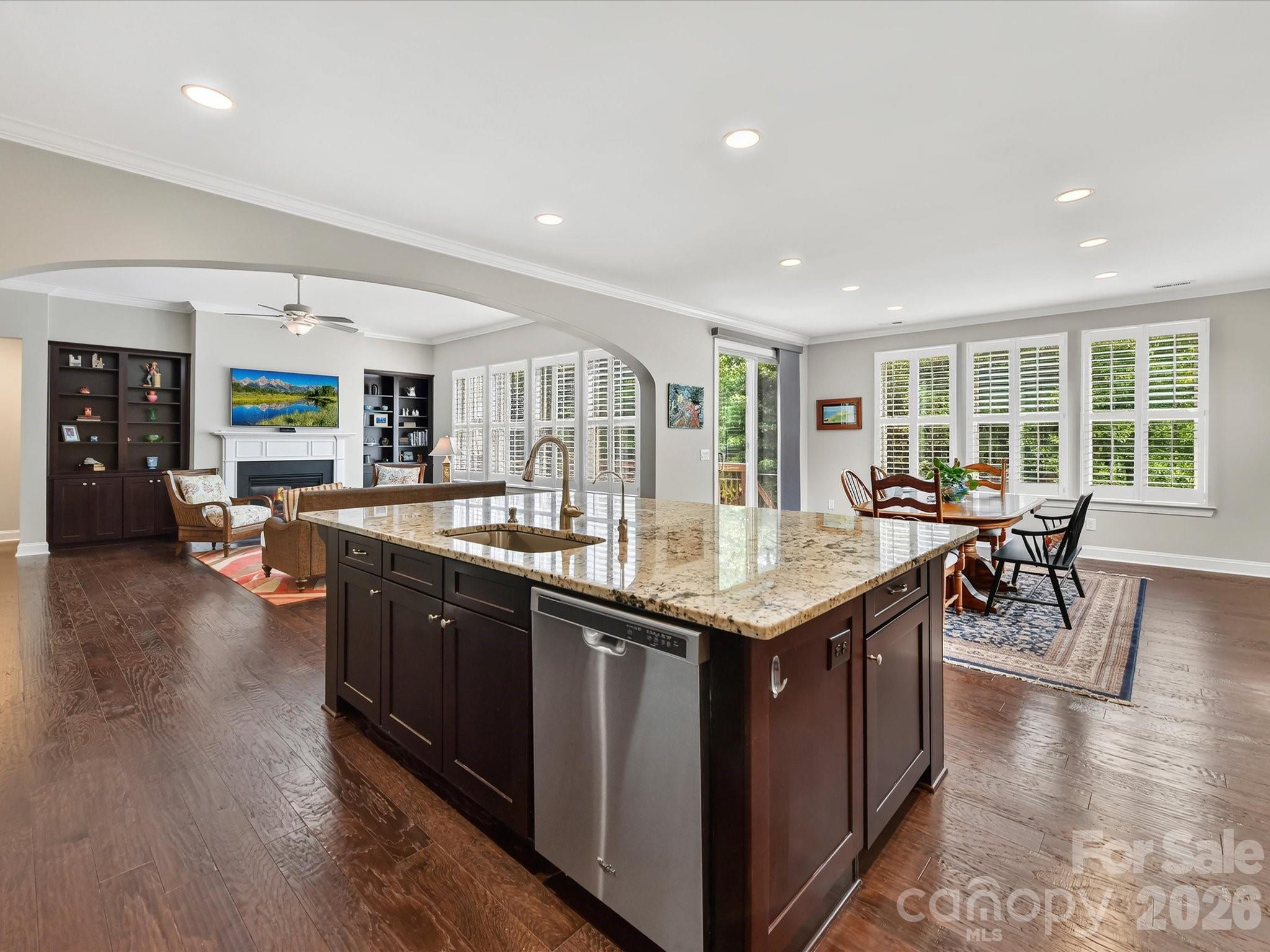 12323 Cherrybark Lane — Charlotte