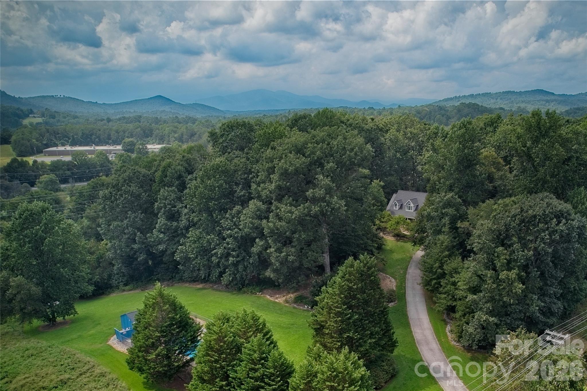 846 Old US 221 Highway S — Marion