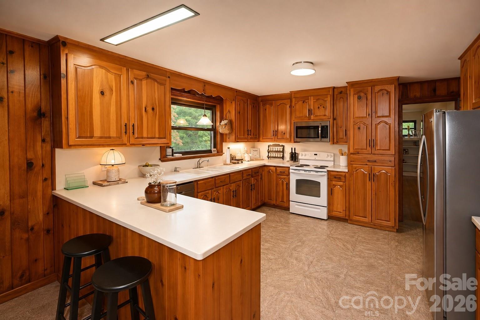 8031 George Hildebran School Road — Connelly Springs