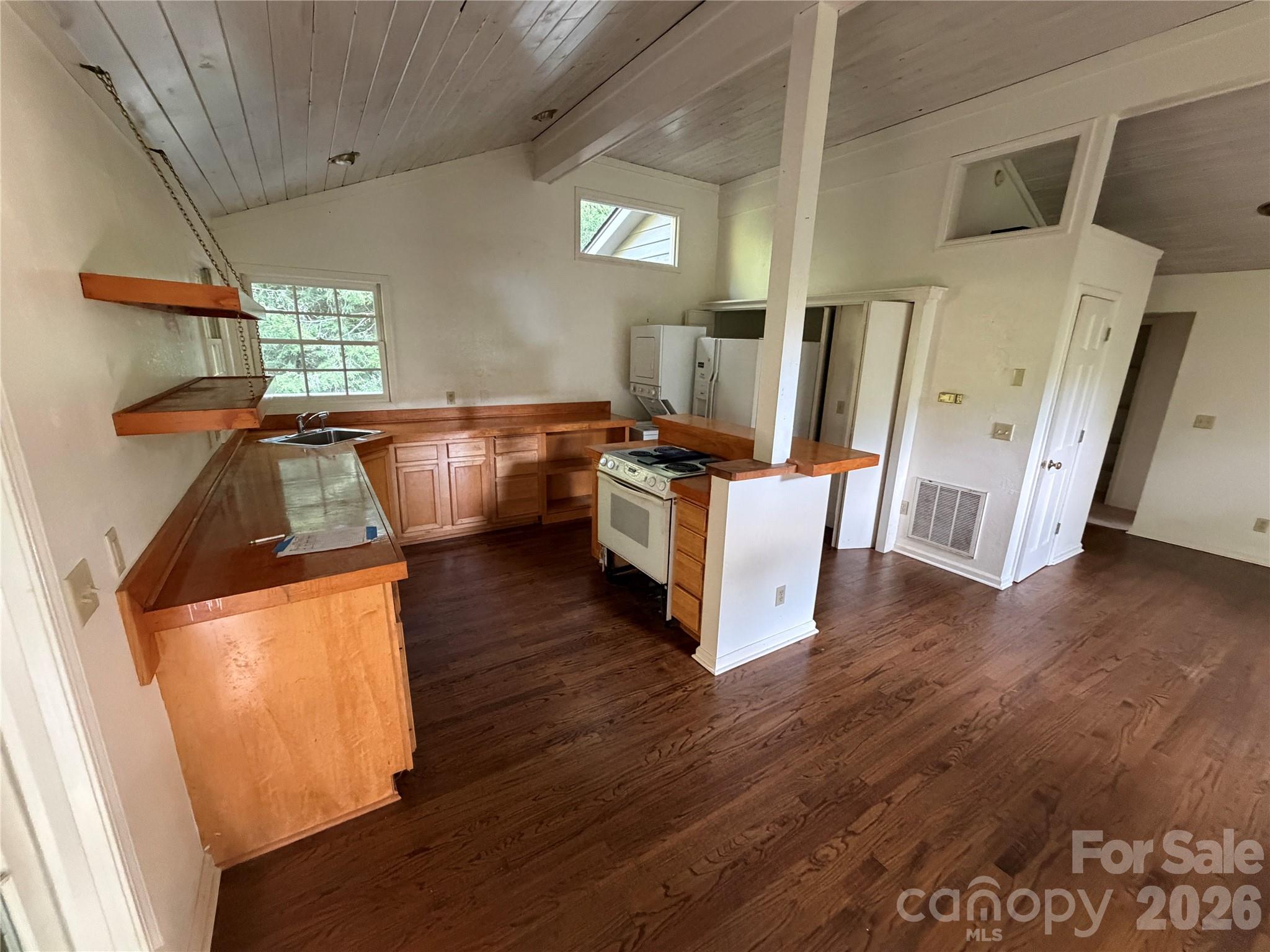 29 Crystal Springs Trail — Cashiers