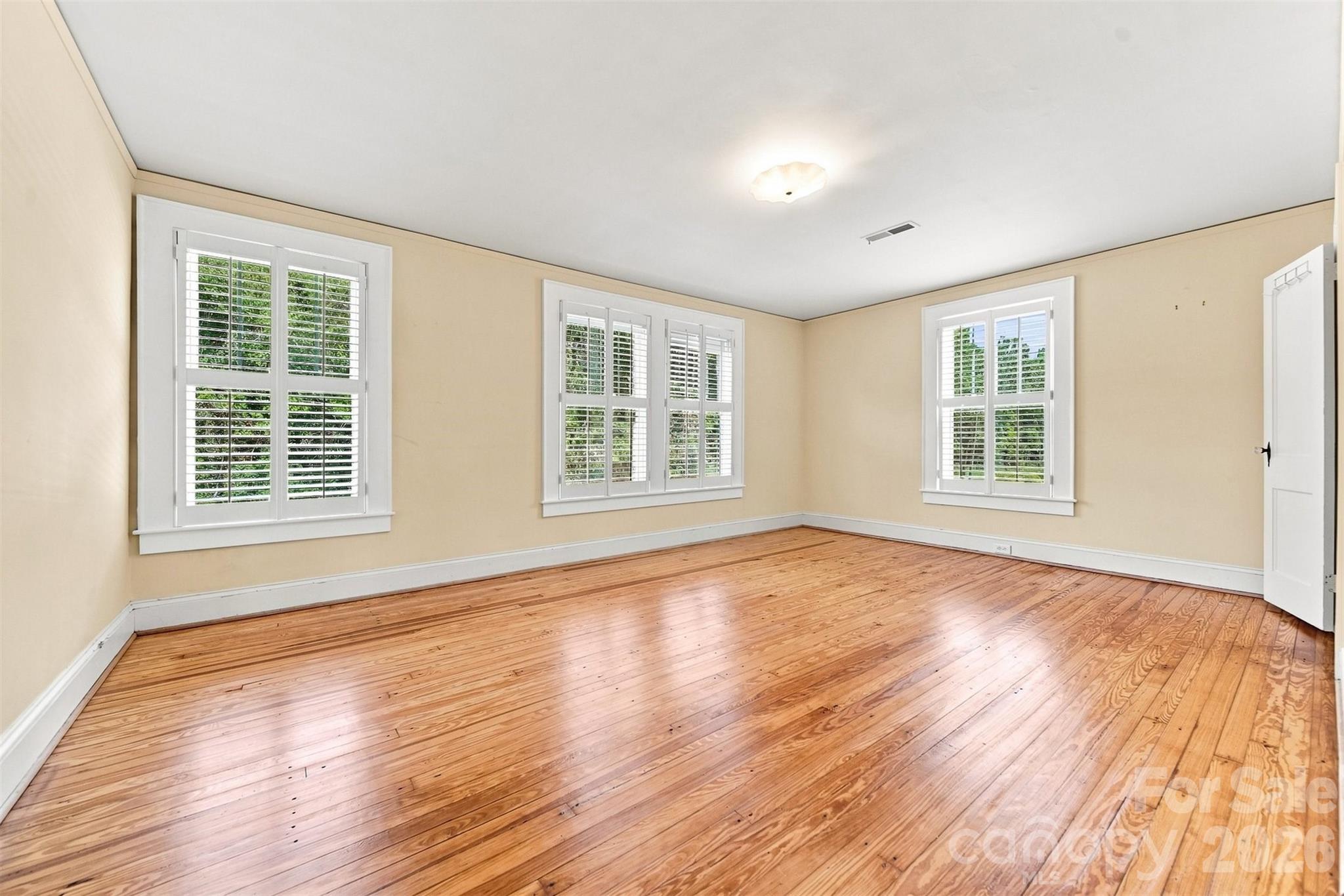 433 N Cedar Street — Lincolnton