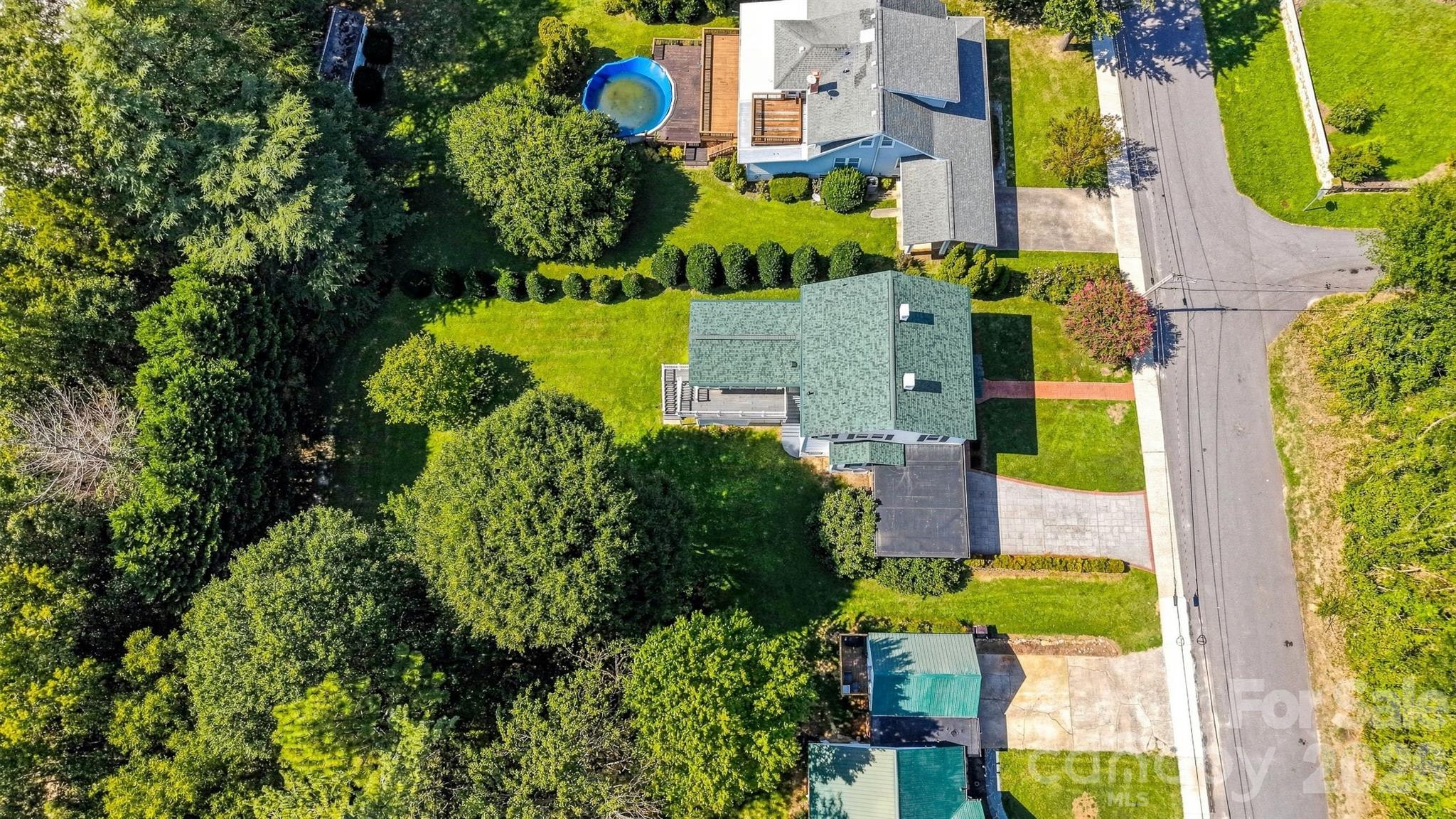 433 N Cedar Street — Lincolnton