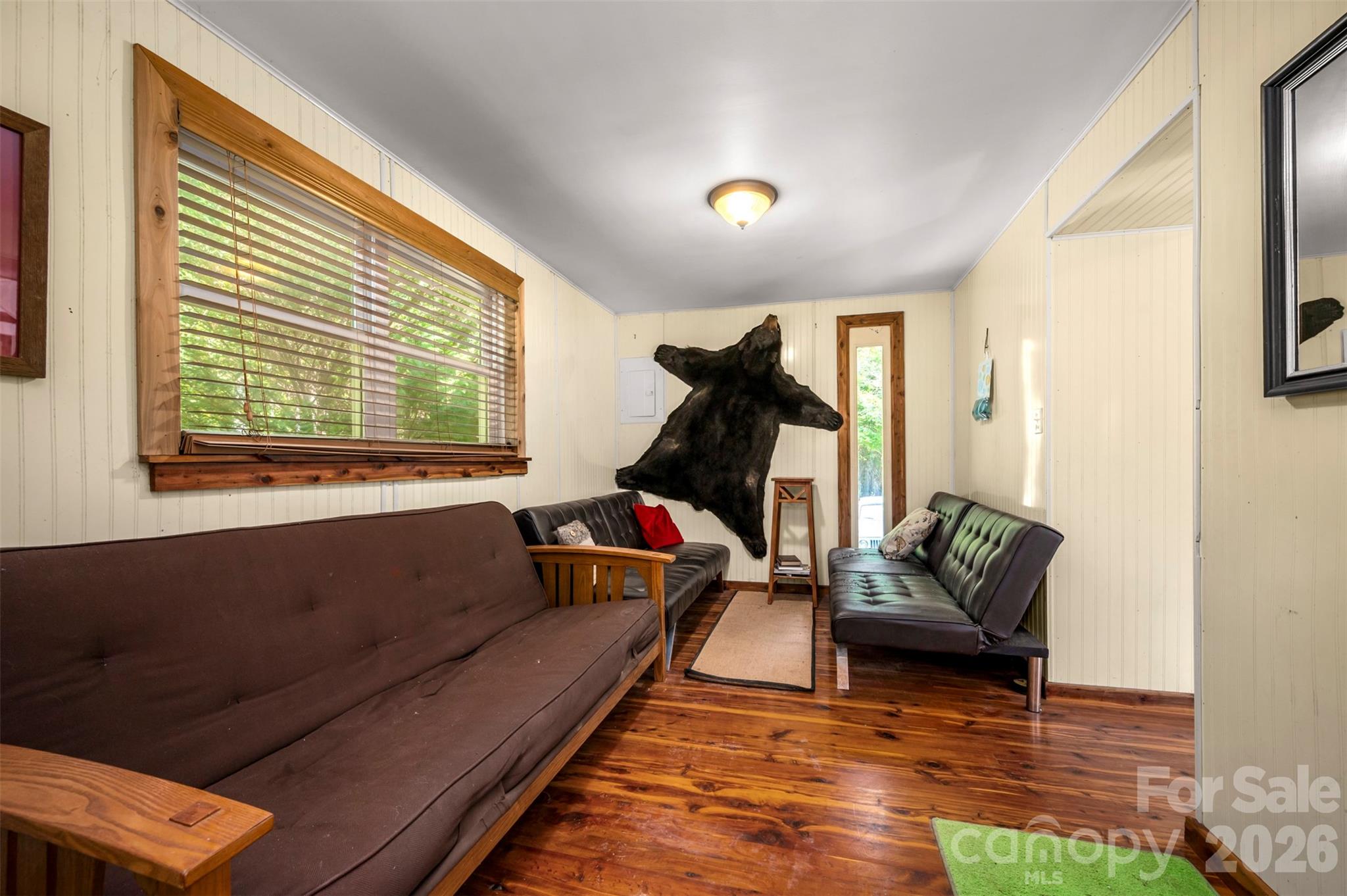 1008 Hardison Falls Trail — Hendersonville