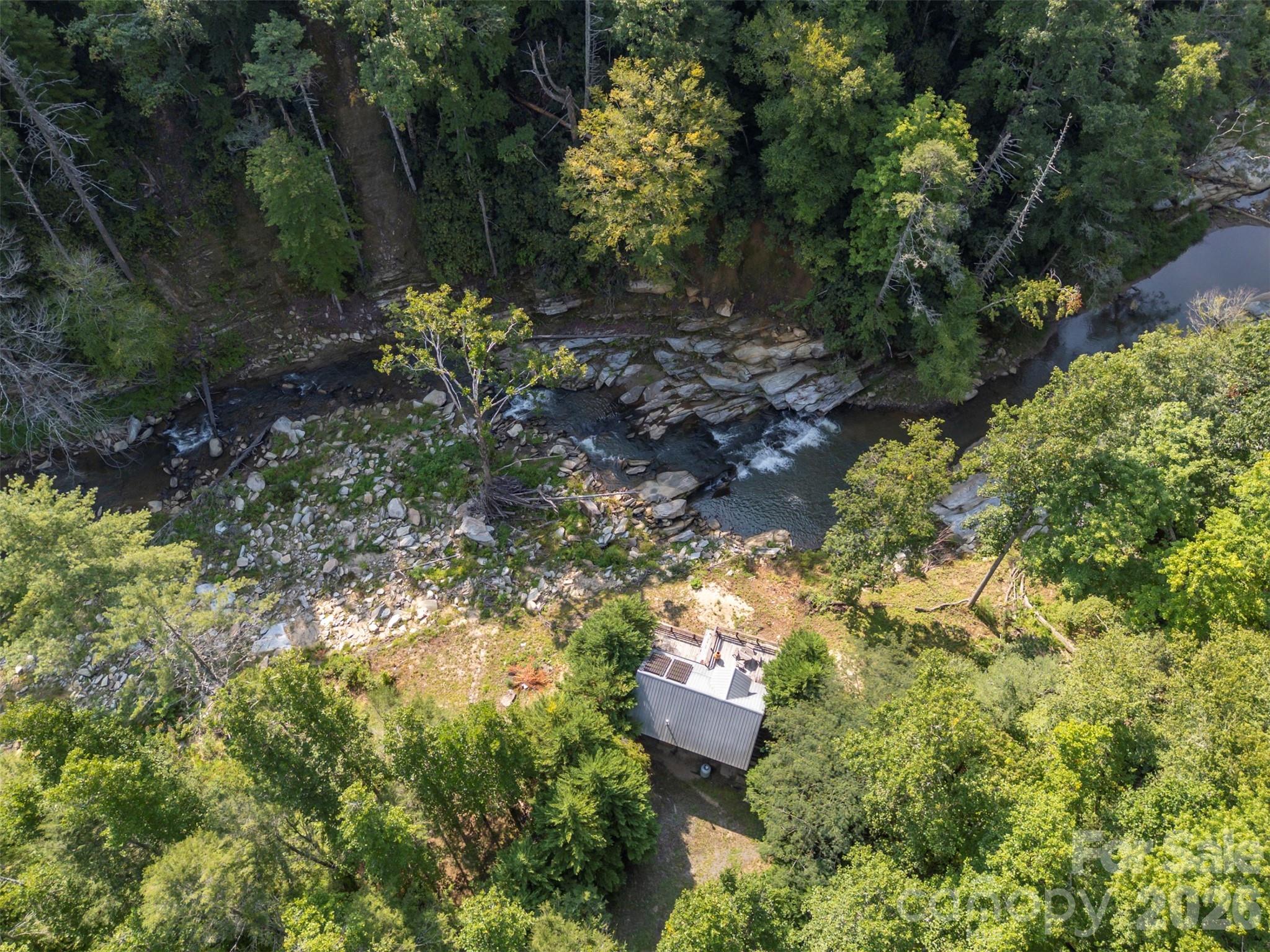 1008 Hardison Falls Trail — Hendersonville
