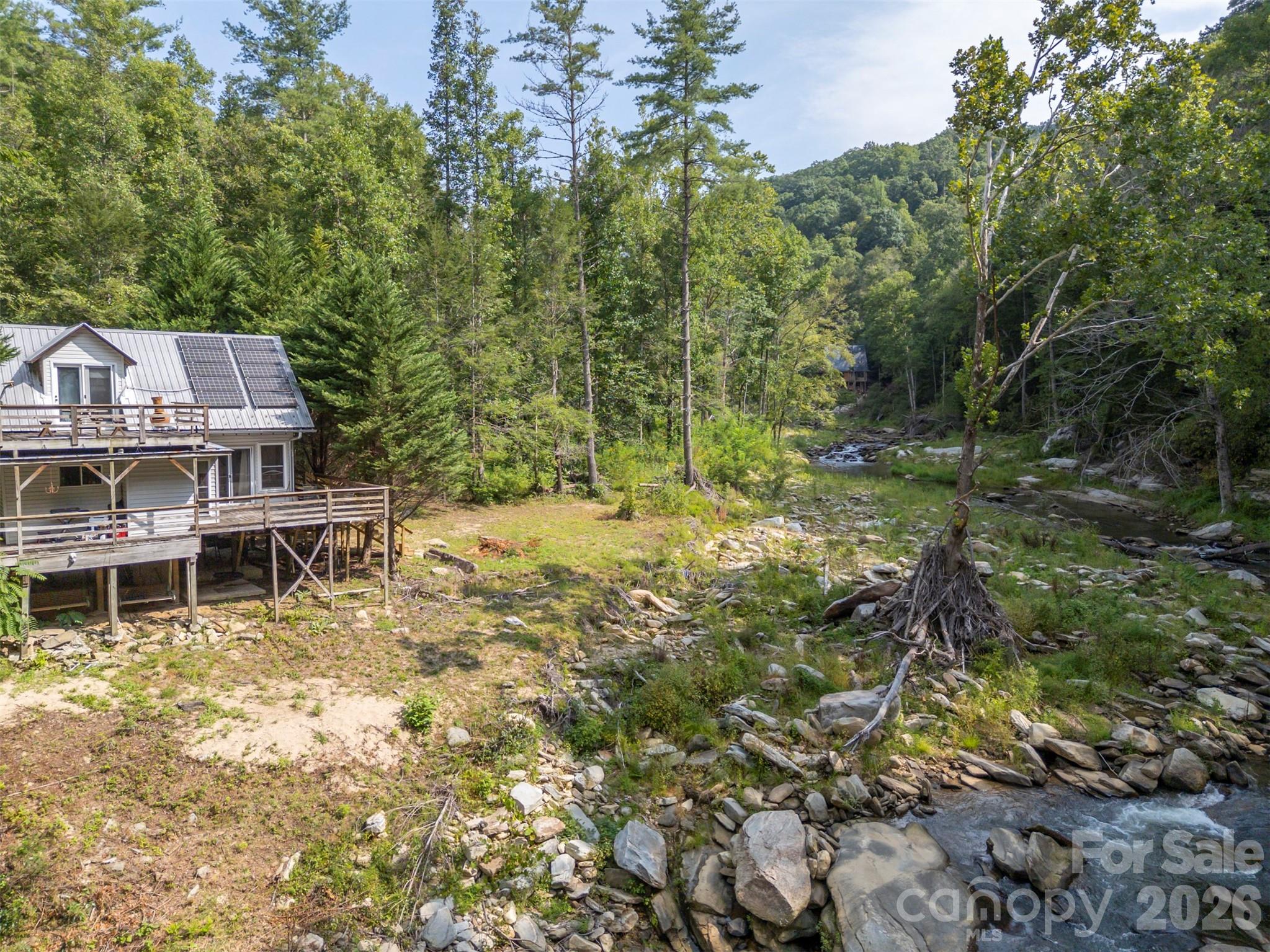 1008 Hardison Falls Trail — Hendersonville