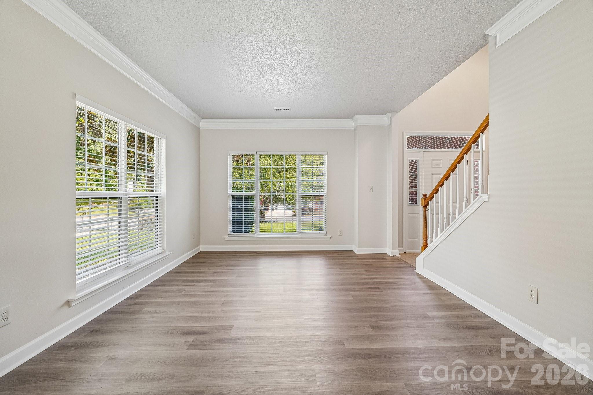 1916 Wilrose Place — Matthews
