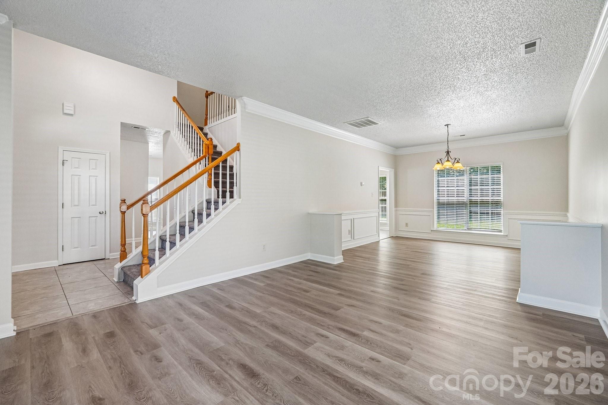 1916 Wilrose Place — Matthews
