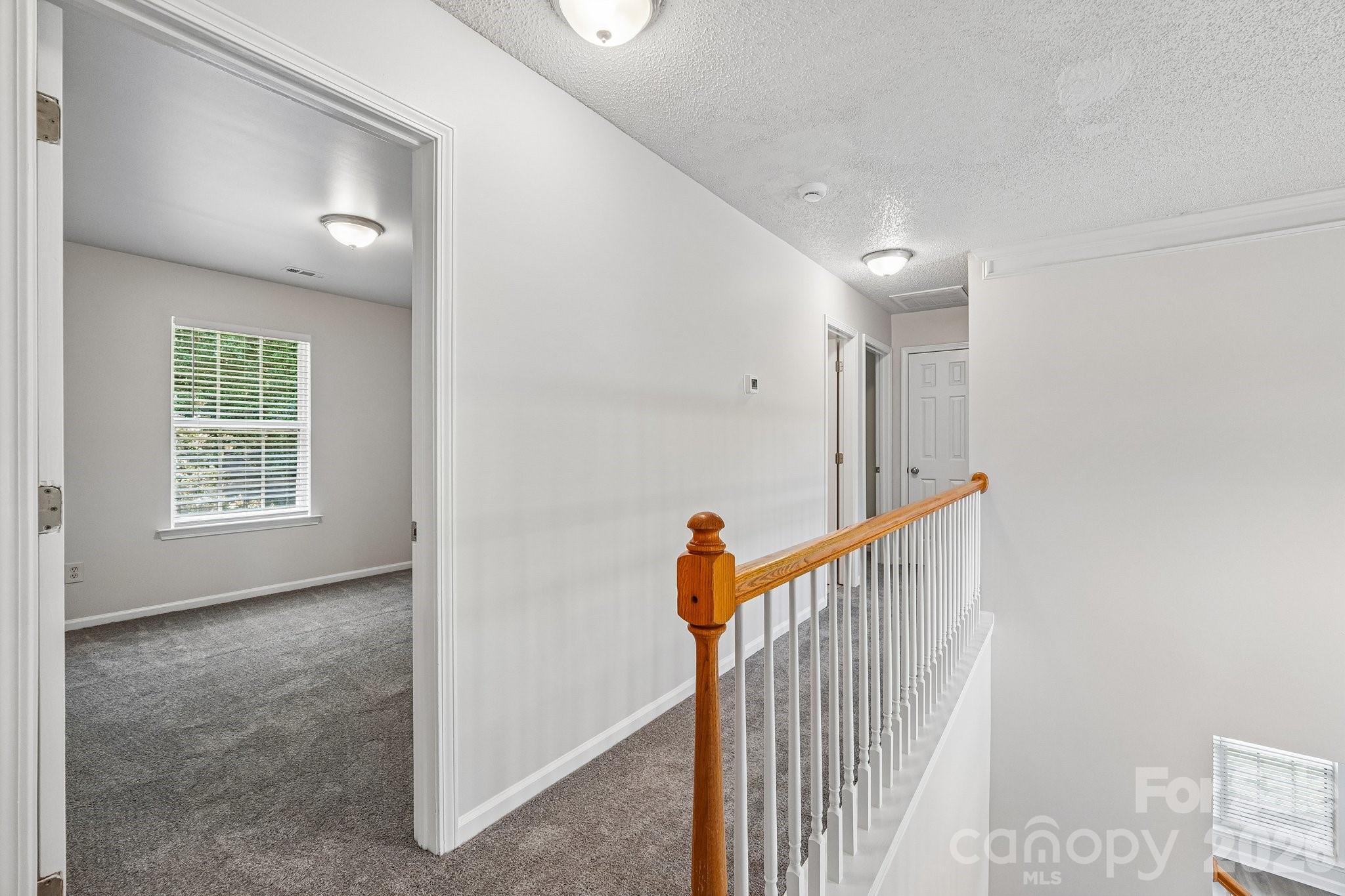 1916 Wilrose Place — Matthews