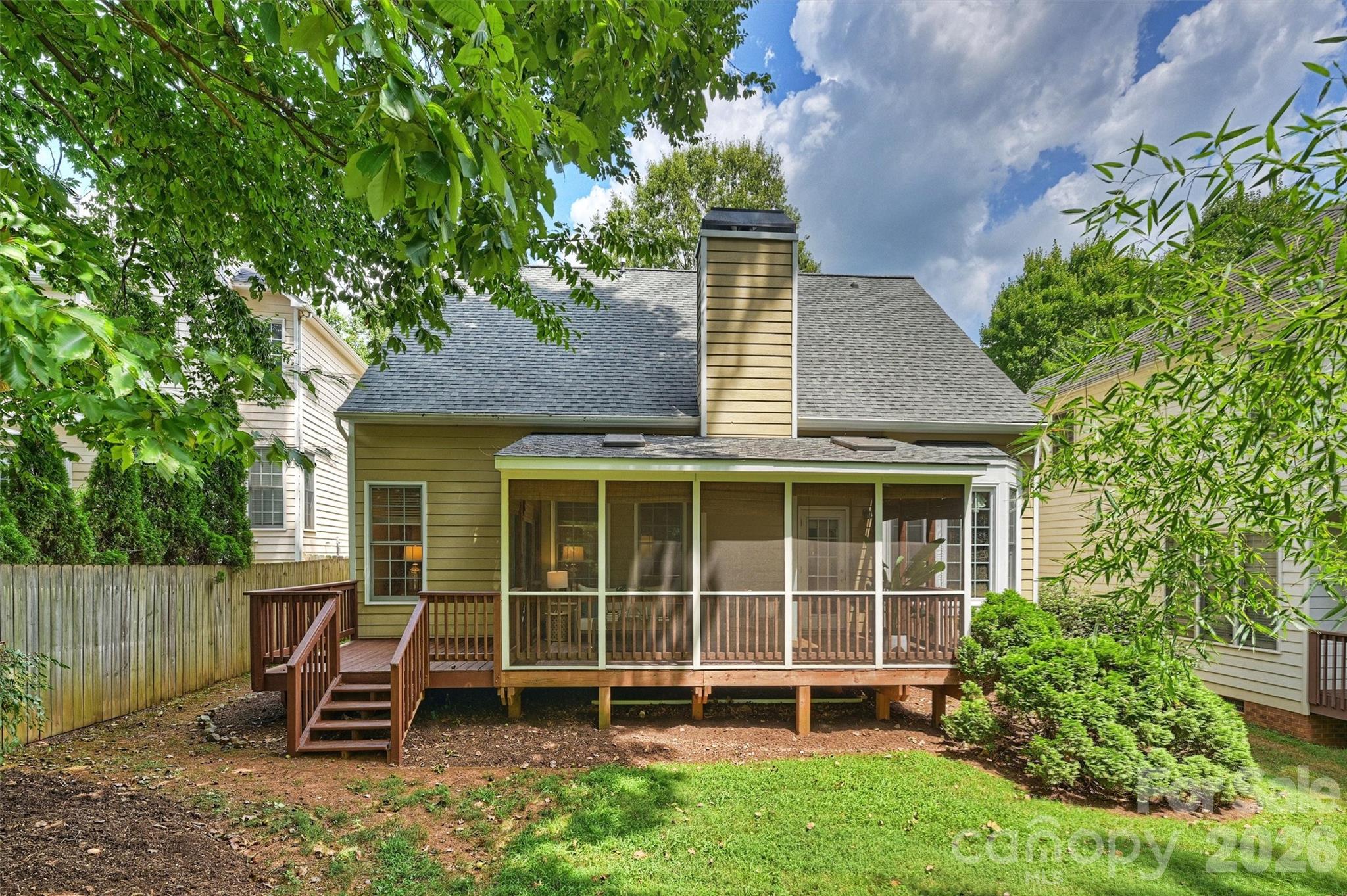 1912 Dearmon Drive — Charlotte