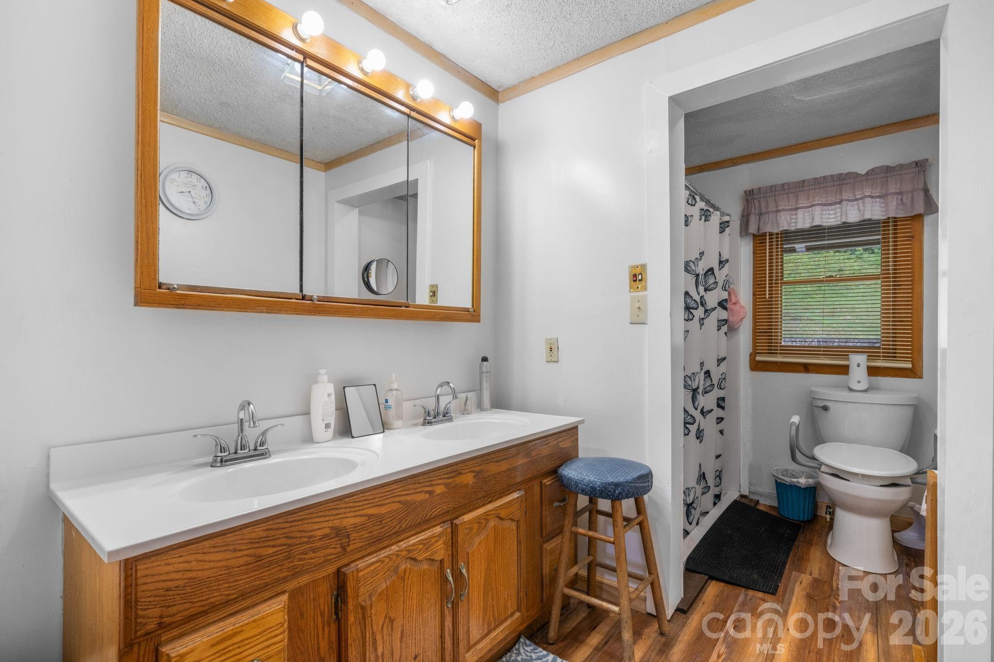 100 Goose Creek Road — Marion