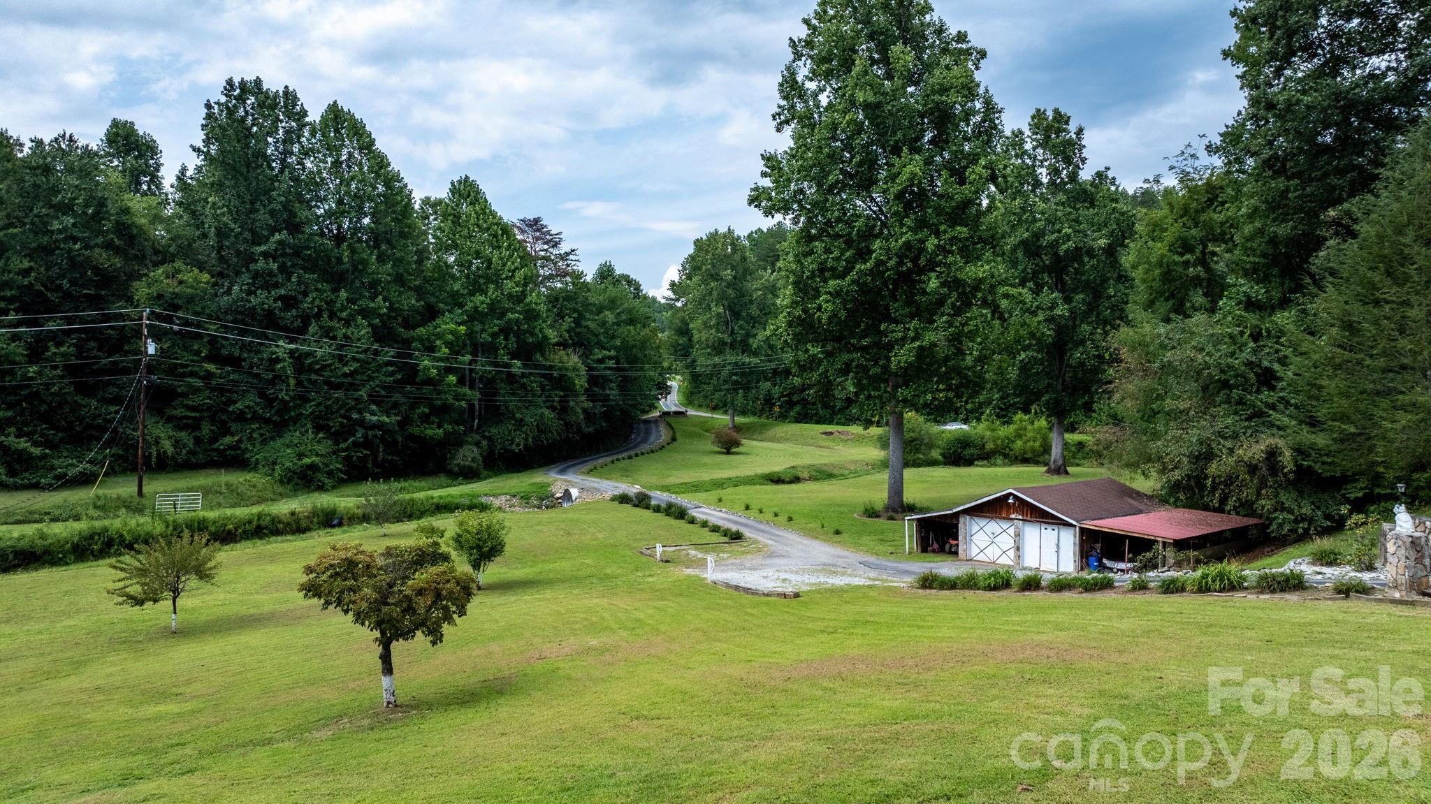 100 Goose Creek Road — Marion