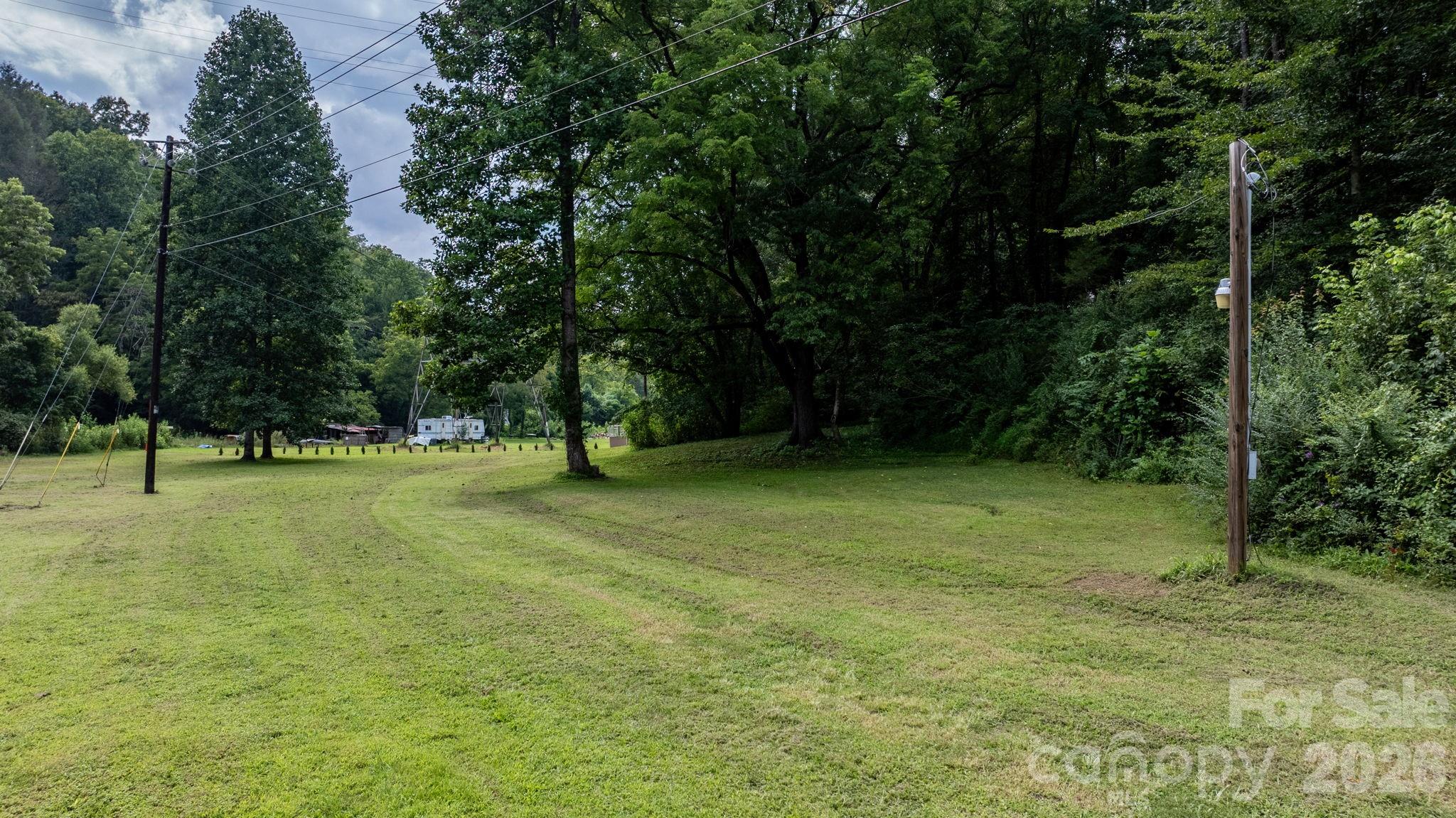 100 Goose Creek Road — Marion