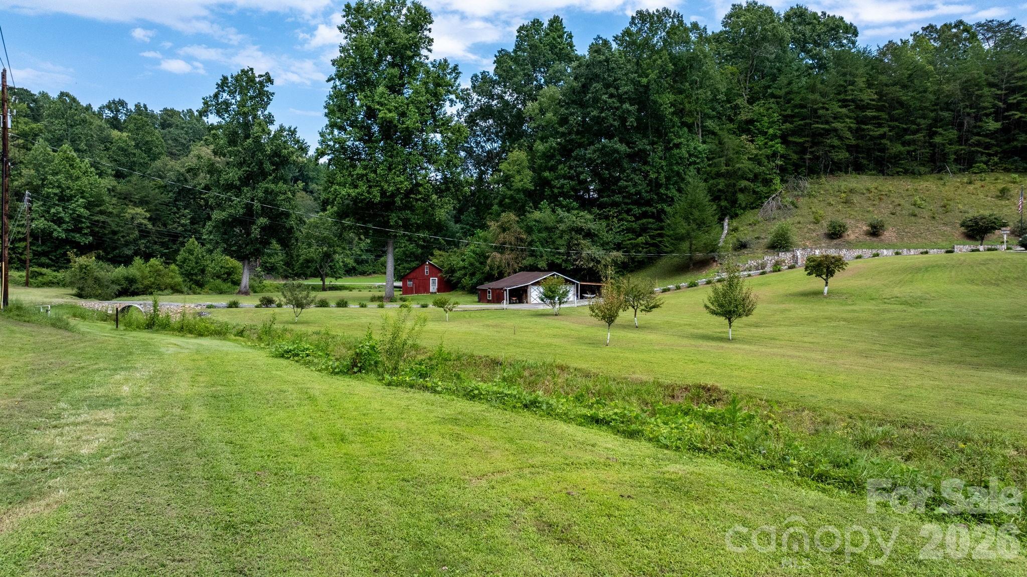 100 Goose Creek Road — Marion