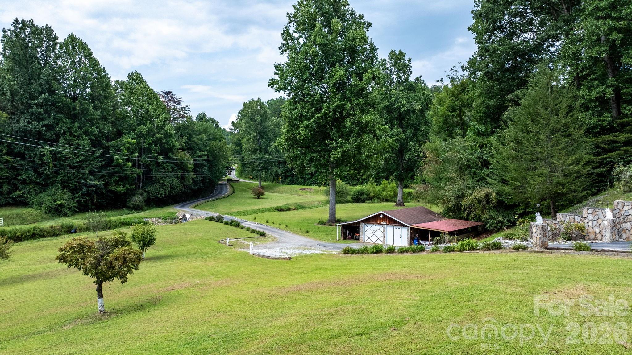 100 Goose Creek Road — Marion