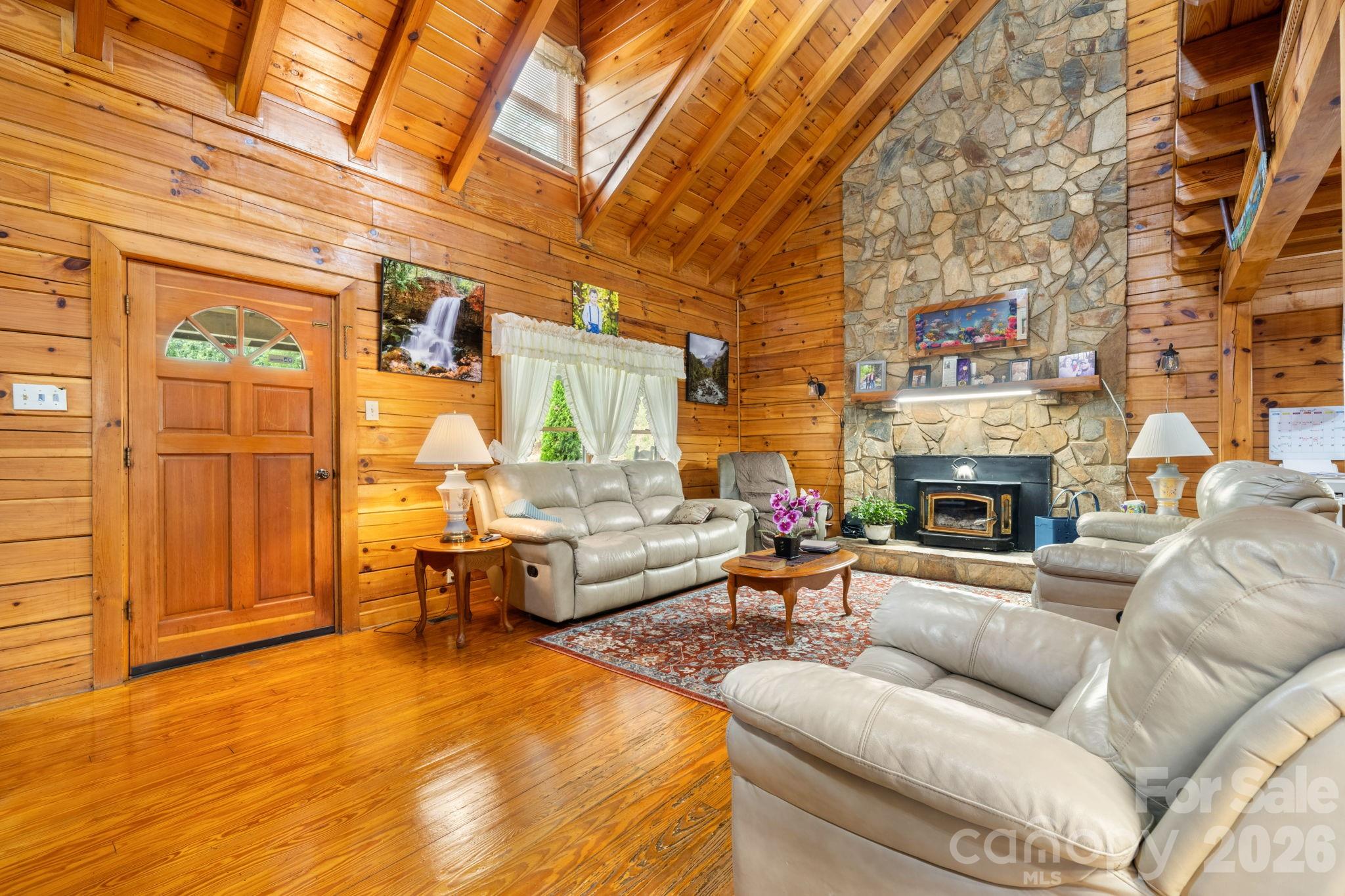 100 Goose Creek Road — Marion