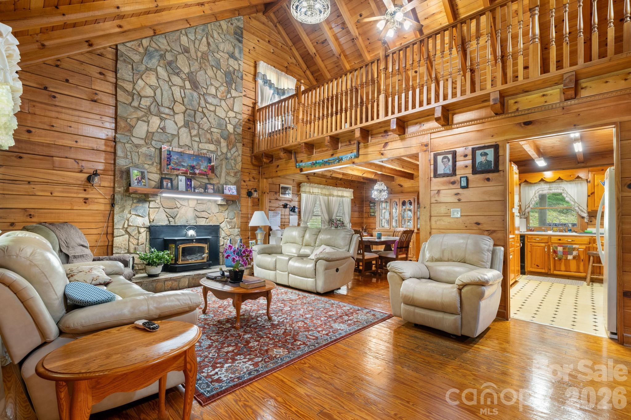 100 Goose Creek Road — Marion
