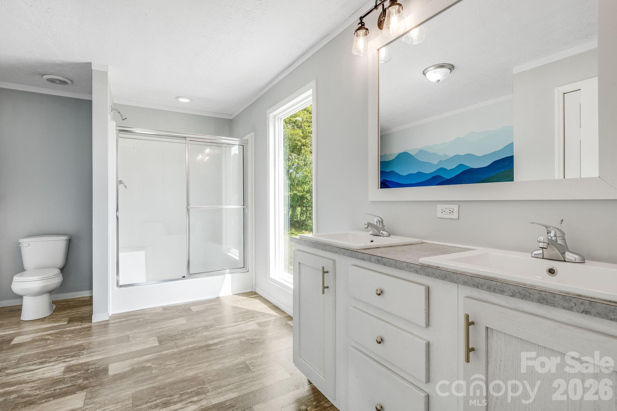 162 Phillips Valley Road — Mars Hill