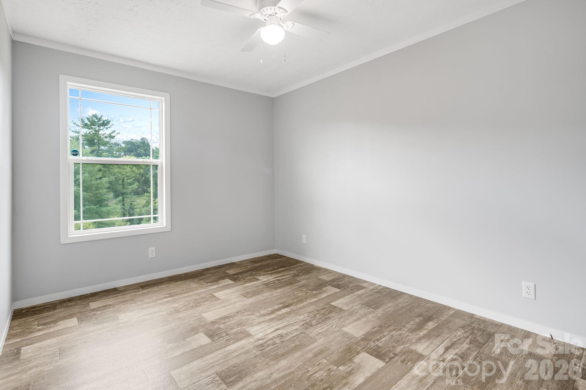 162 Phillips Valley Road — Mars Hill