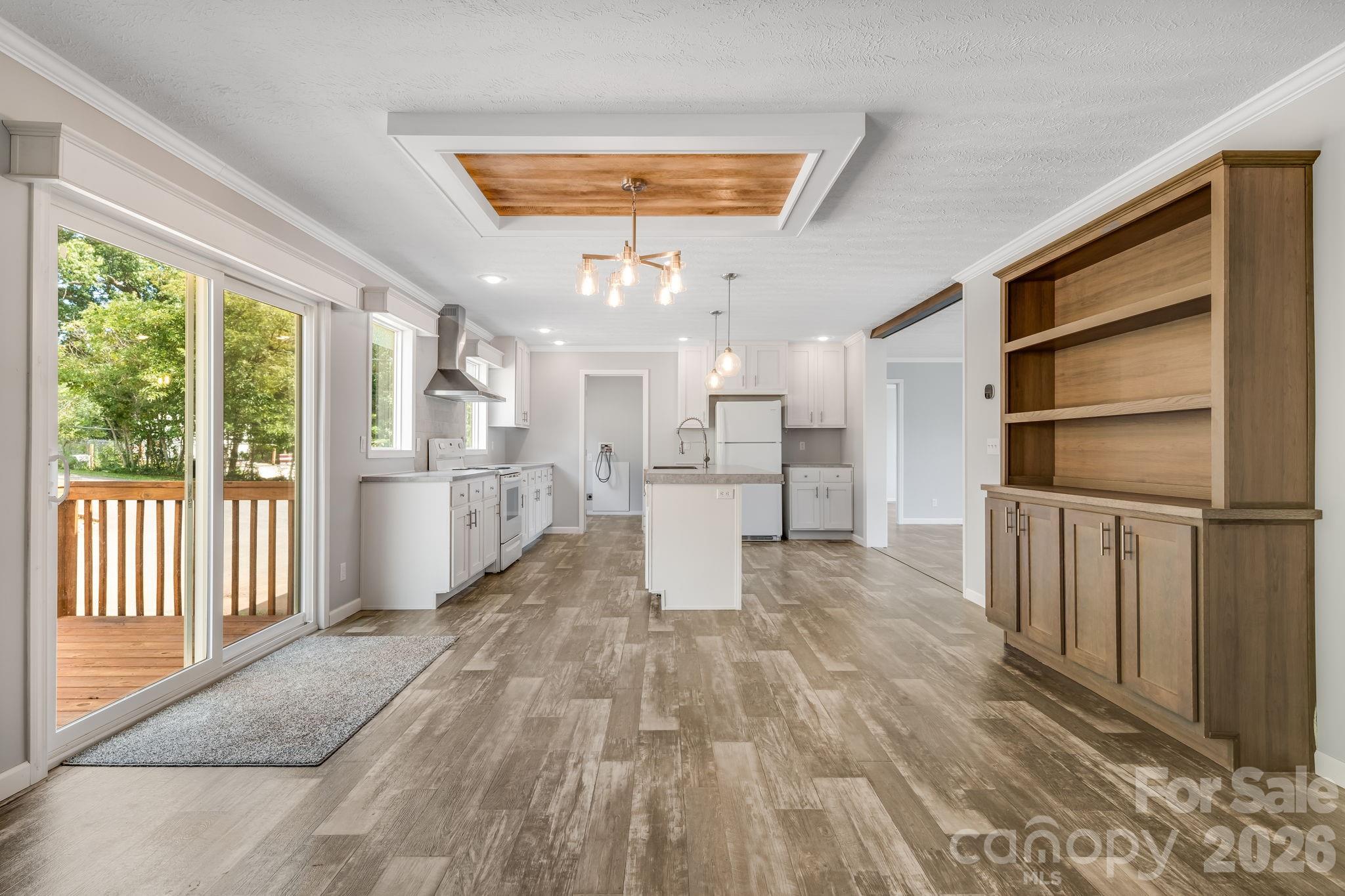 162 Phillips Valley Road — Mars Hill
