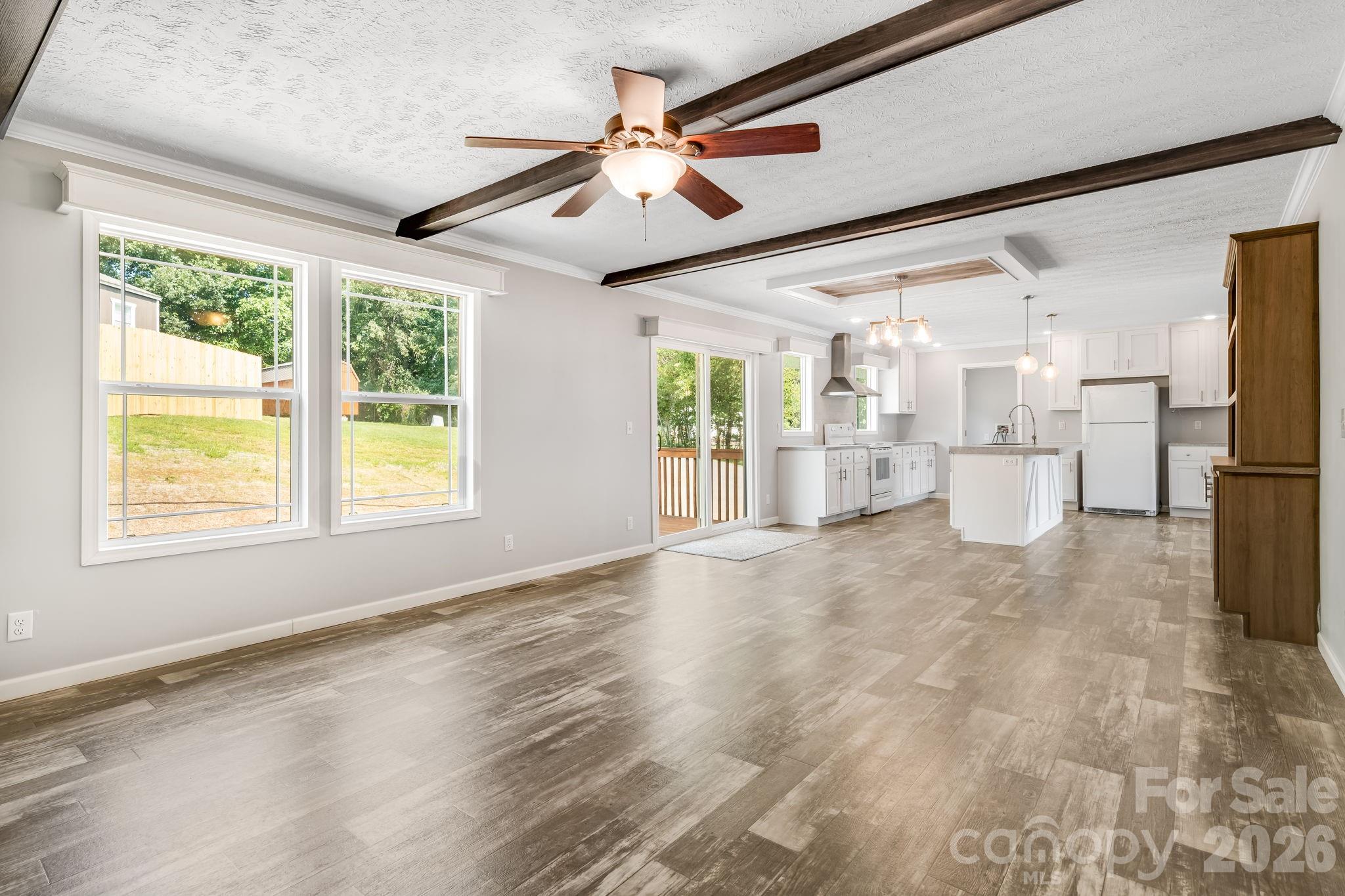 162 Phillips Valley Road — Mars Hill