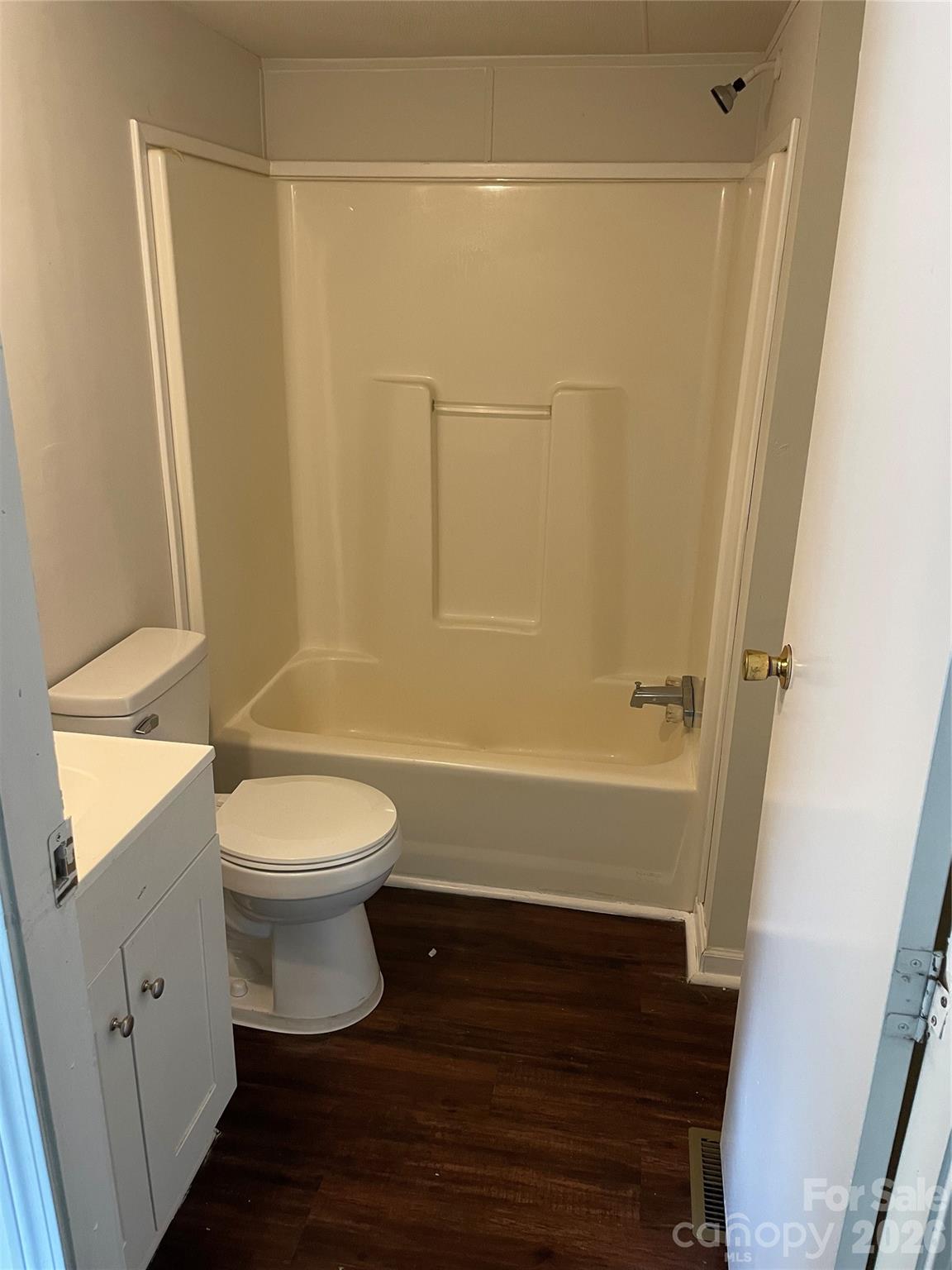 9355 Phelps Road — Mount Pleasant