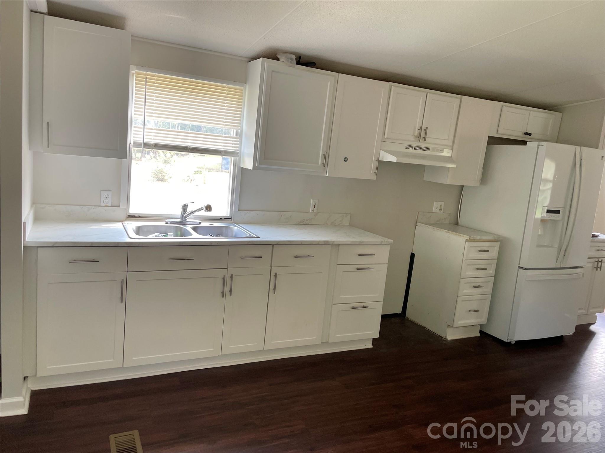9355 Phelps Road — Mount Pleasant