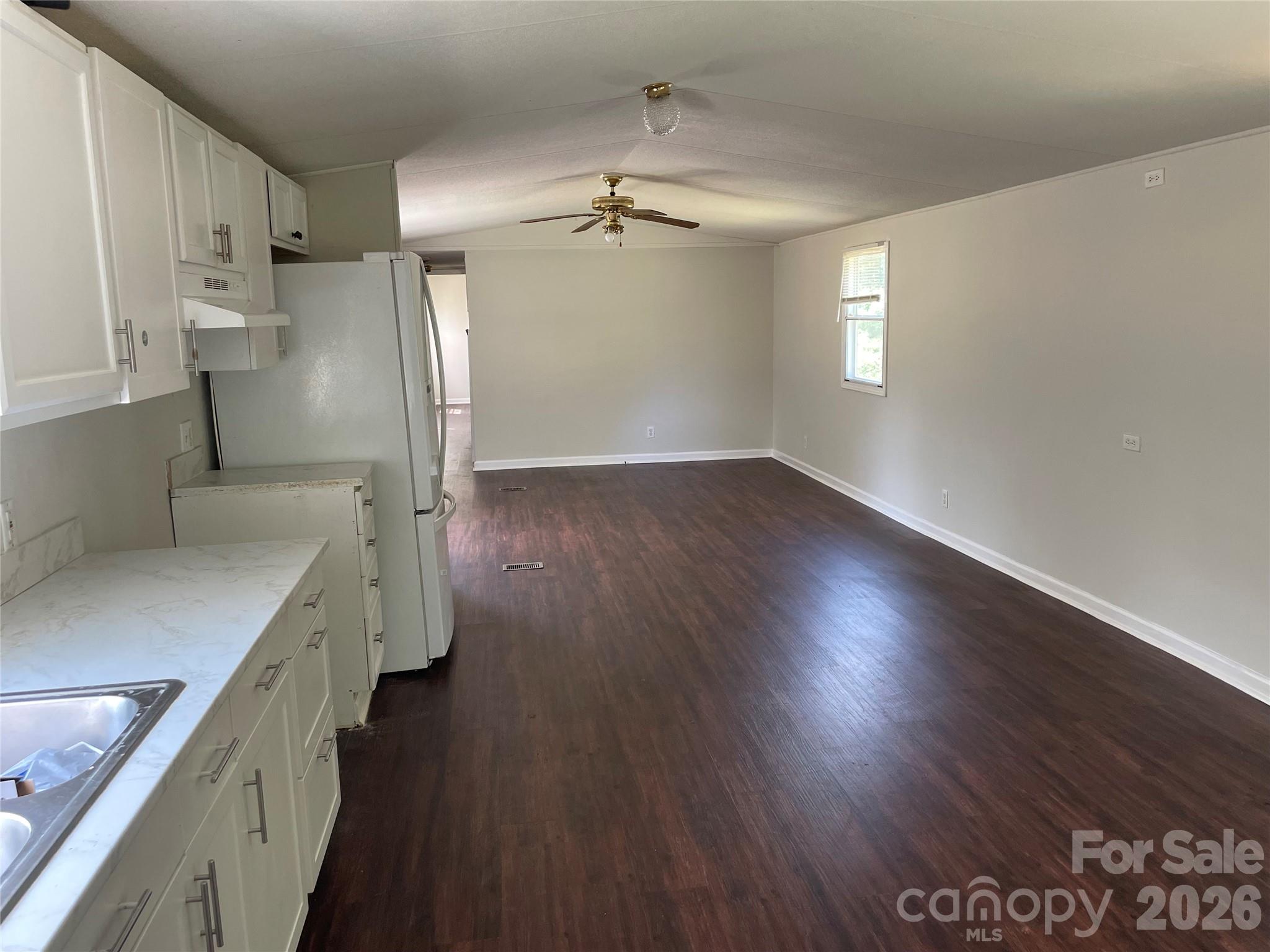 9355 Phelps Road — Mount Pleasant