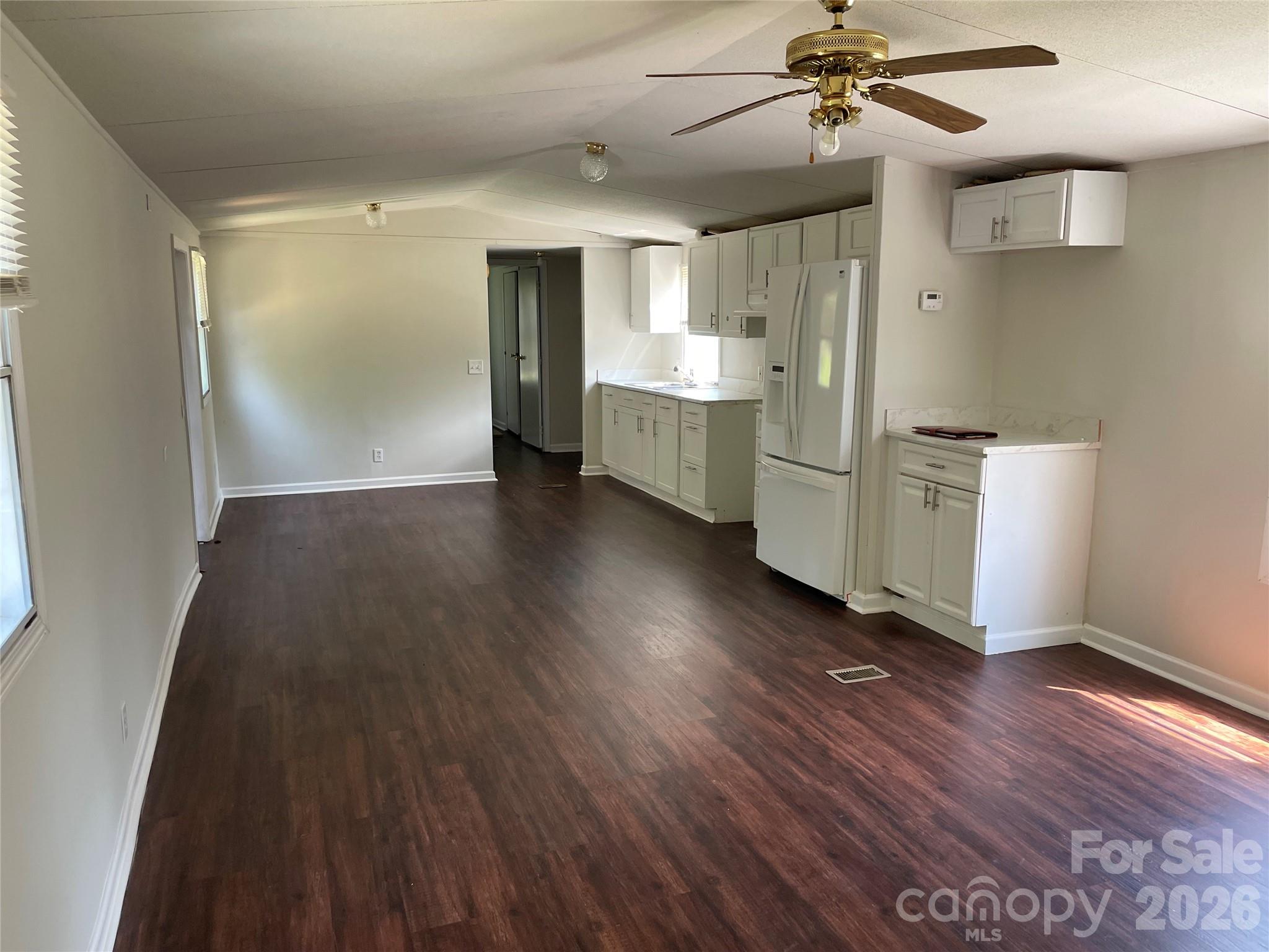 9355 Phelps Road — Mount Pleasant