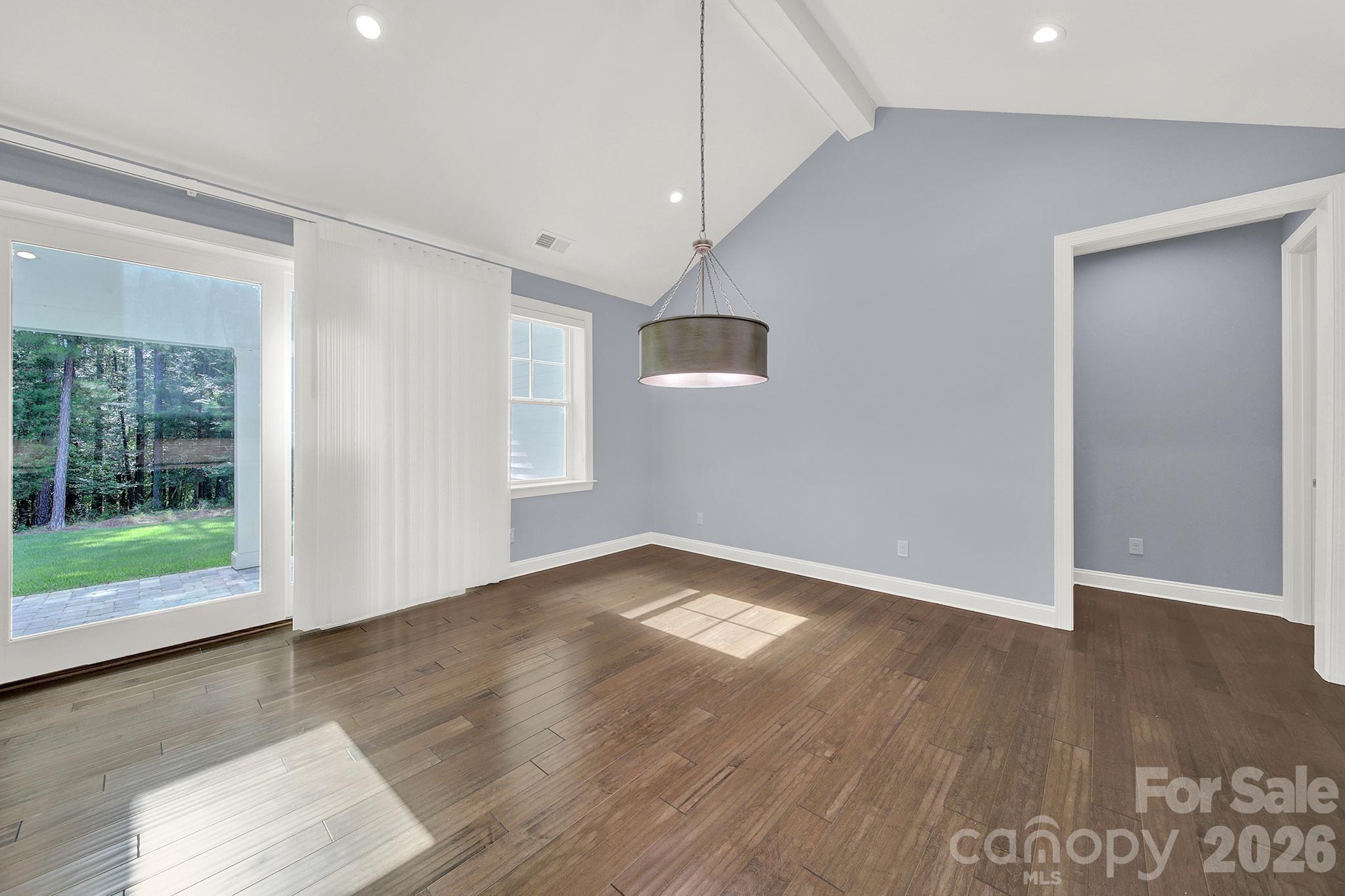 6083 Chimney Bluff Road — Lancaster