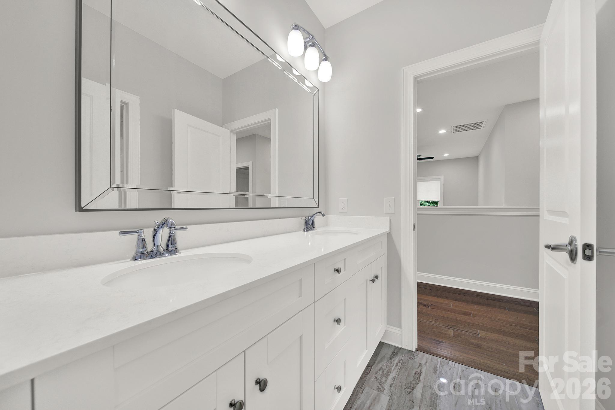 6083 Chimney Bluff Road — Lancaster
