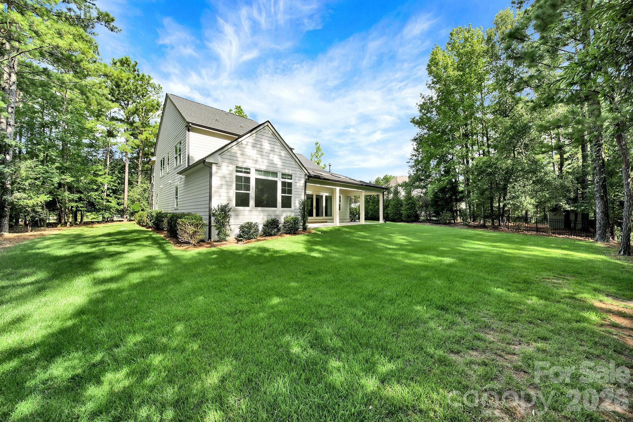 6083 Chimney Bluff Road — Lancaster