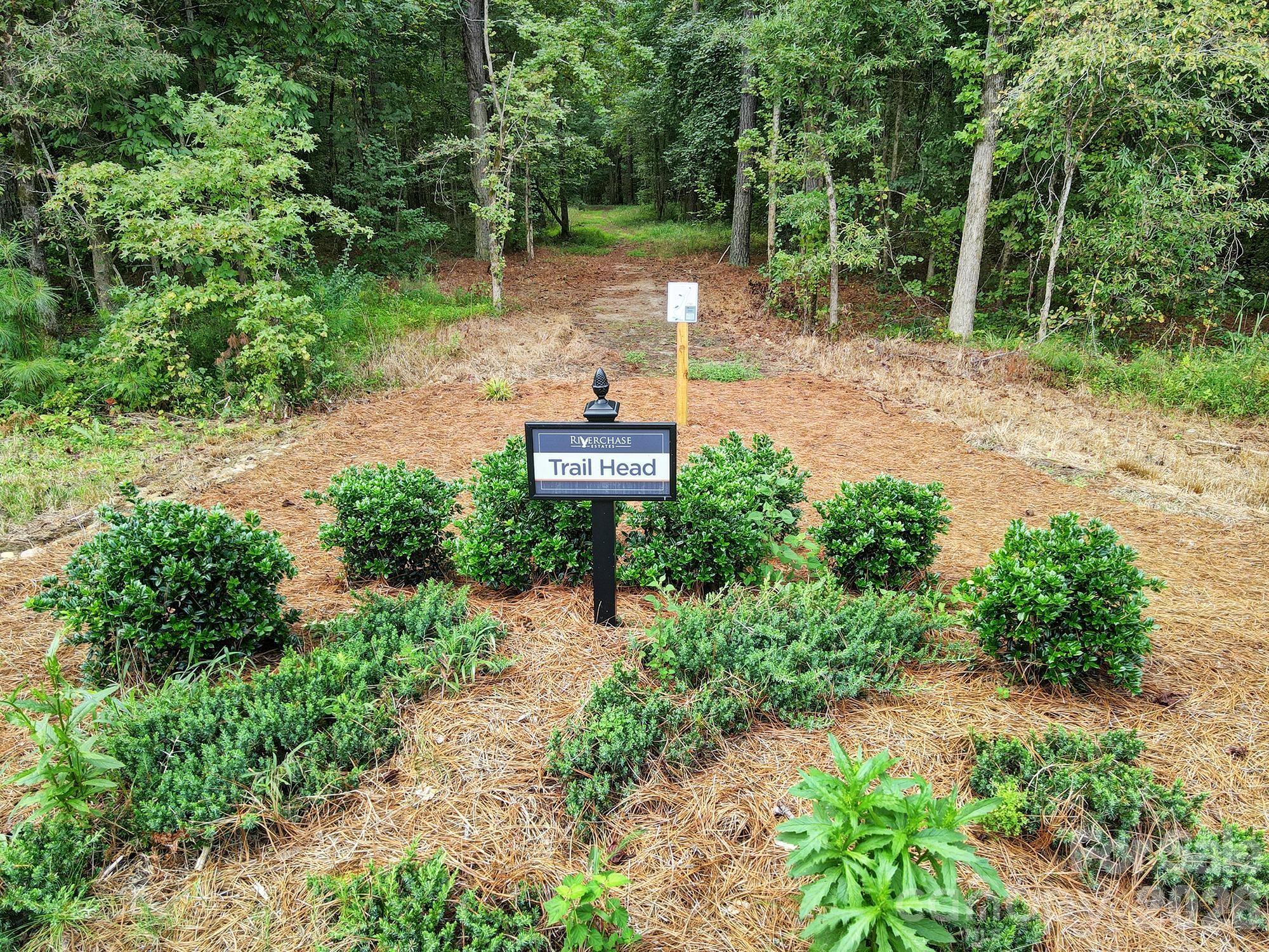 6083 Chimney Bluff Road — Lancaster