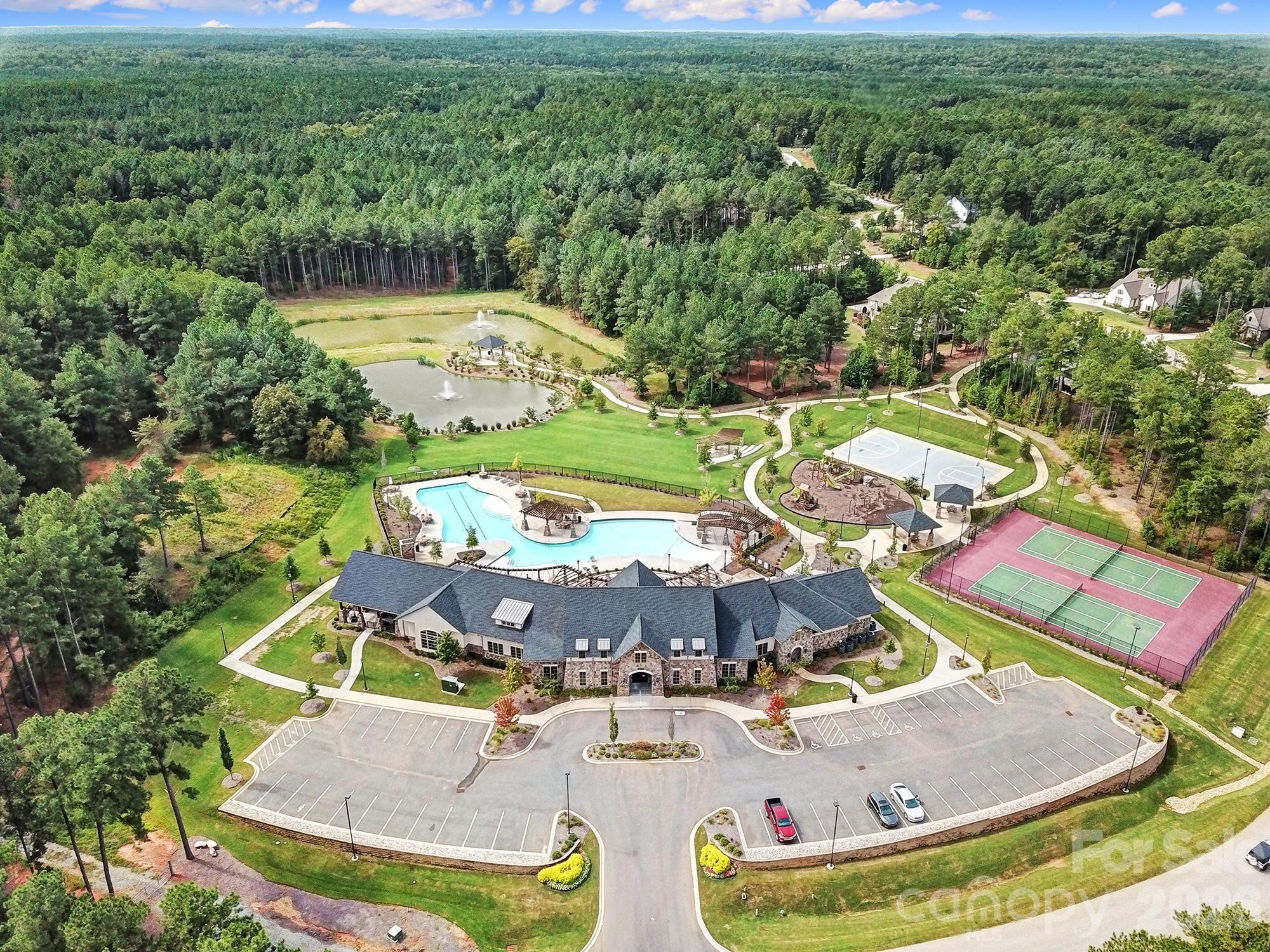 6083 Chimney Bluff Road — Lancaster